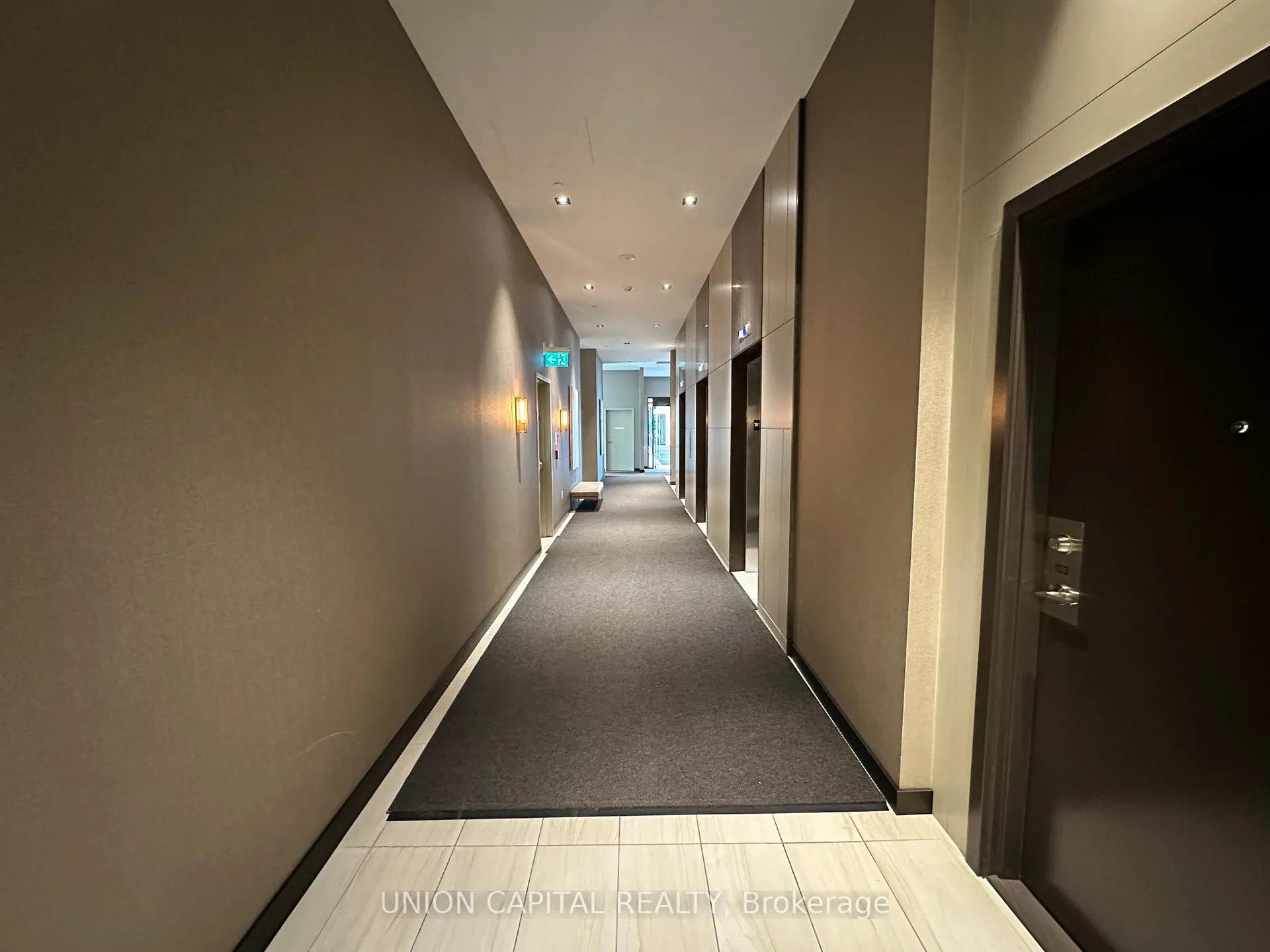 Photo 4 of Unit 518E, 38 Honeycrisp Crescent, Vaughan, Vaughan Corporate Centre — HOMEH