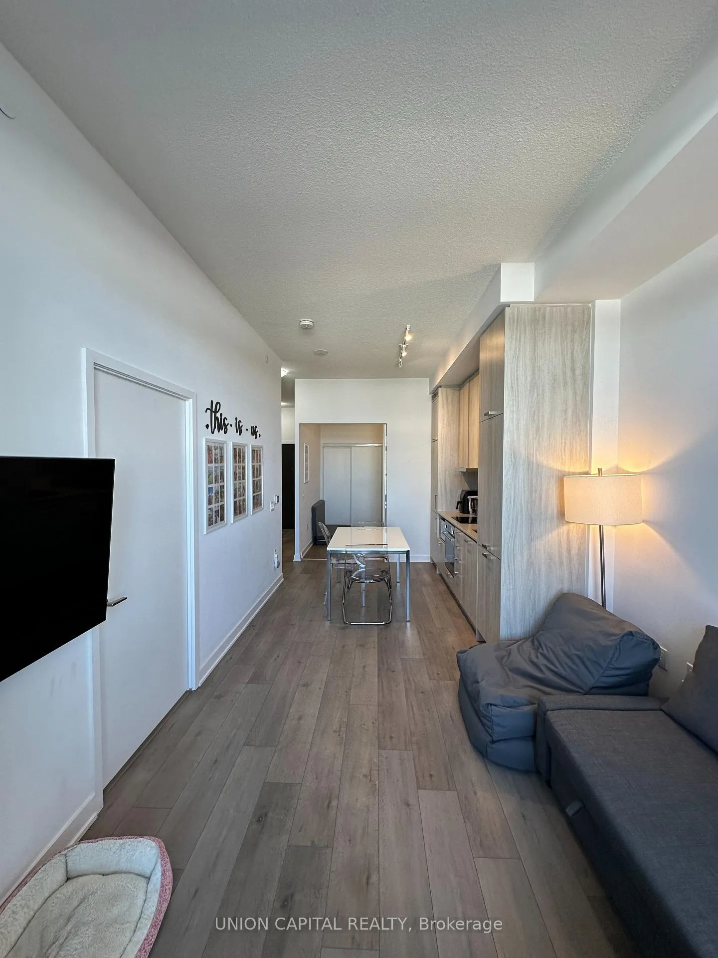 Photo 12 of Unit 518E, 38 Honeycrisp Crescent, Vaughan, Vaughan Corporate Centre — HOMEH