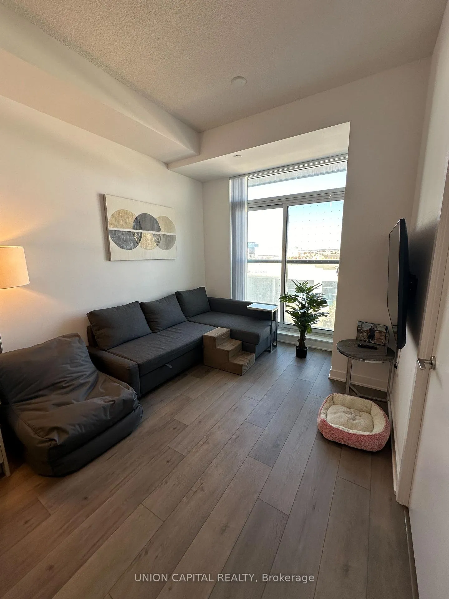 Photo 13 of Unit 518E, 38 Honeycrisp Crescent, Vaughan, Vaughan Corporate Centre — HOMEH