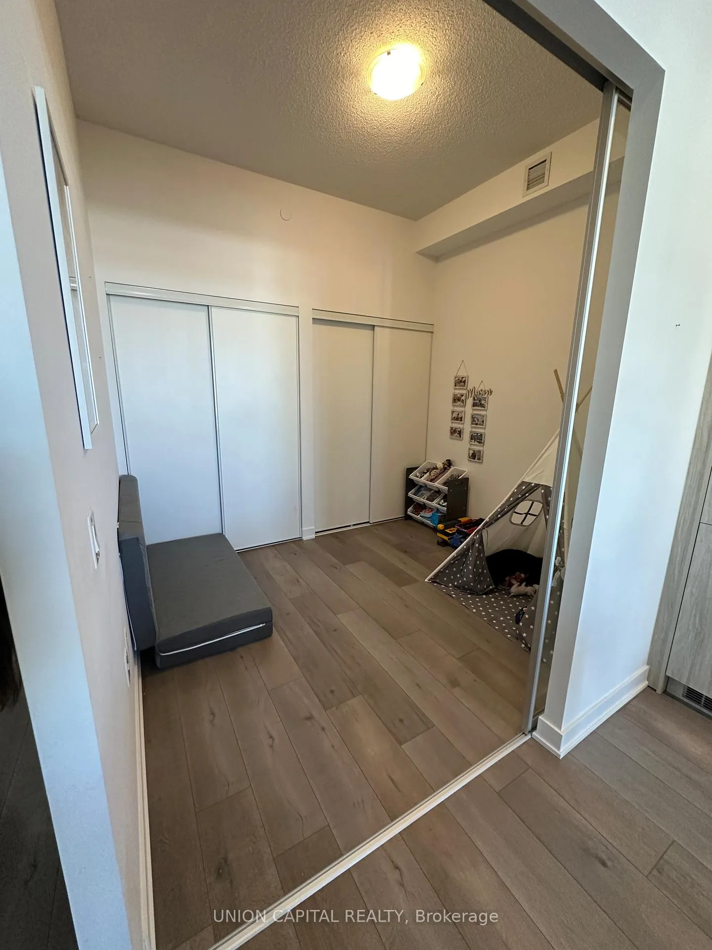 Photo 14 of Unit 518E, 38 Honeycrisp Crescent, Vaughan, Vaughan Corporate Centre — HOMEH