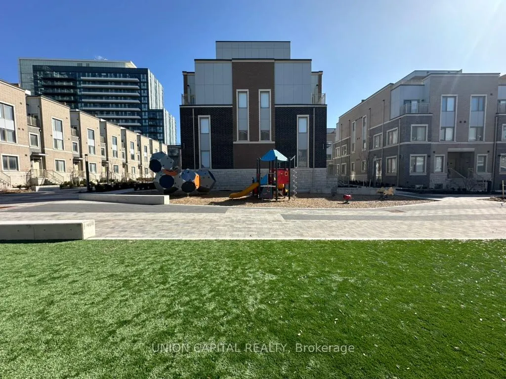Photo 19 of Unit 518E, 38 Honeycrisp Crescent, Vaughan, Vaughan Corporate Centre — HOMEH