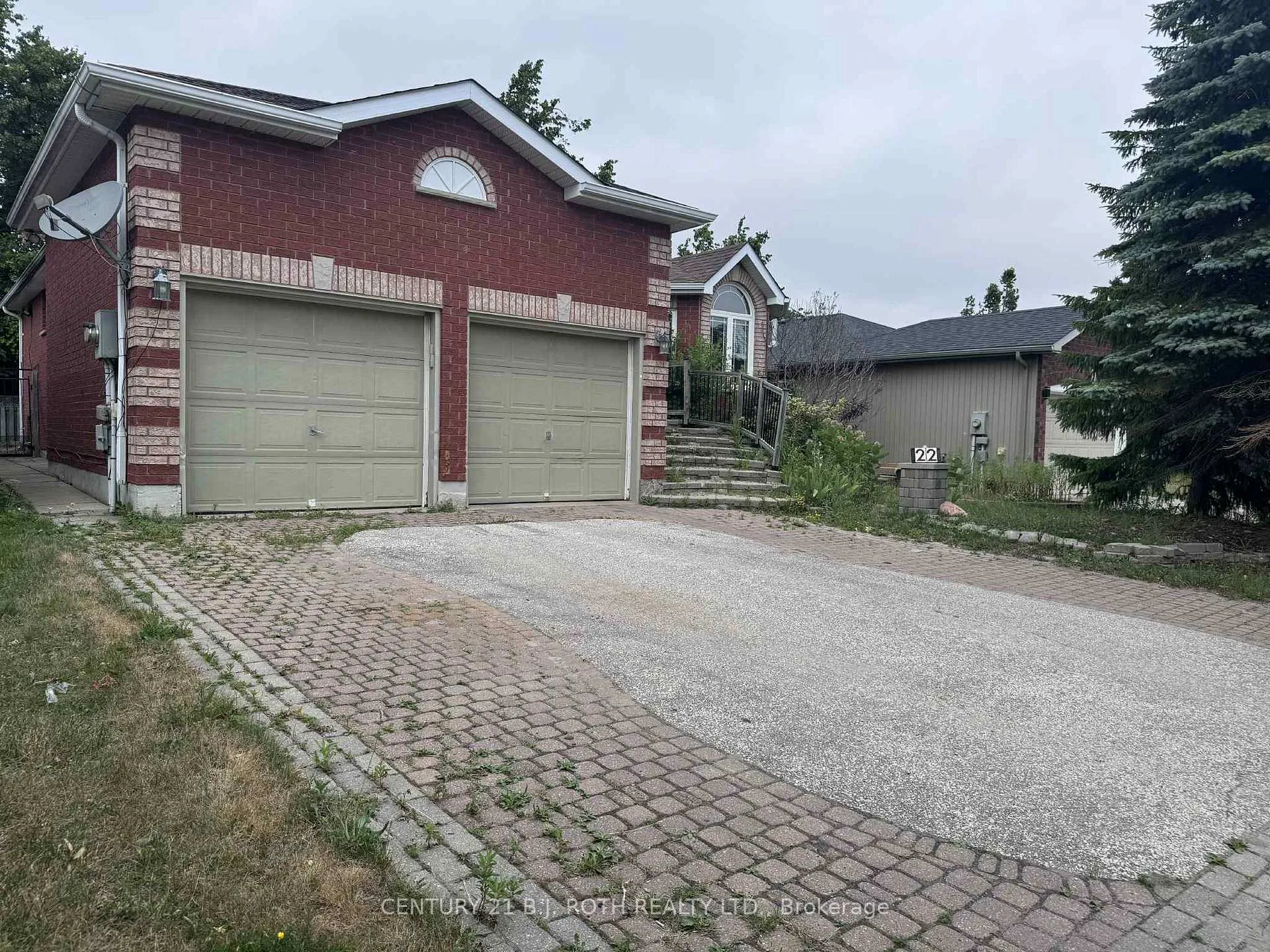 Photo 21 of 22 Mapleton Avenue, Barrie, Holly — HOMEH
