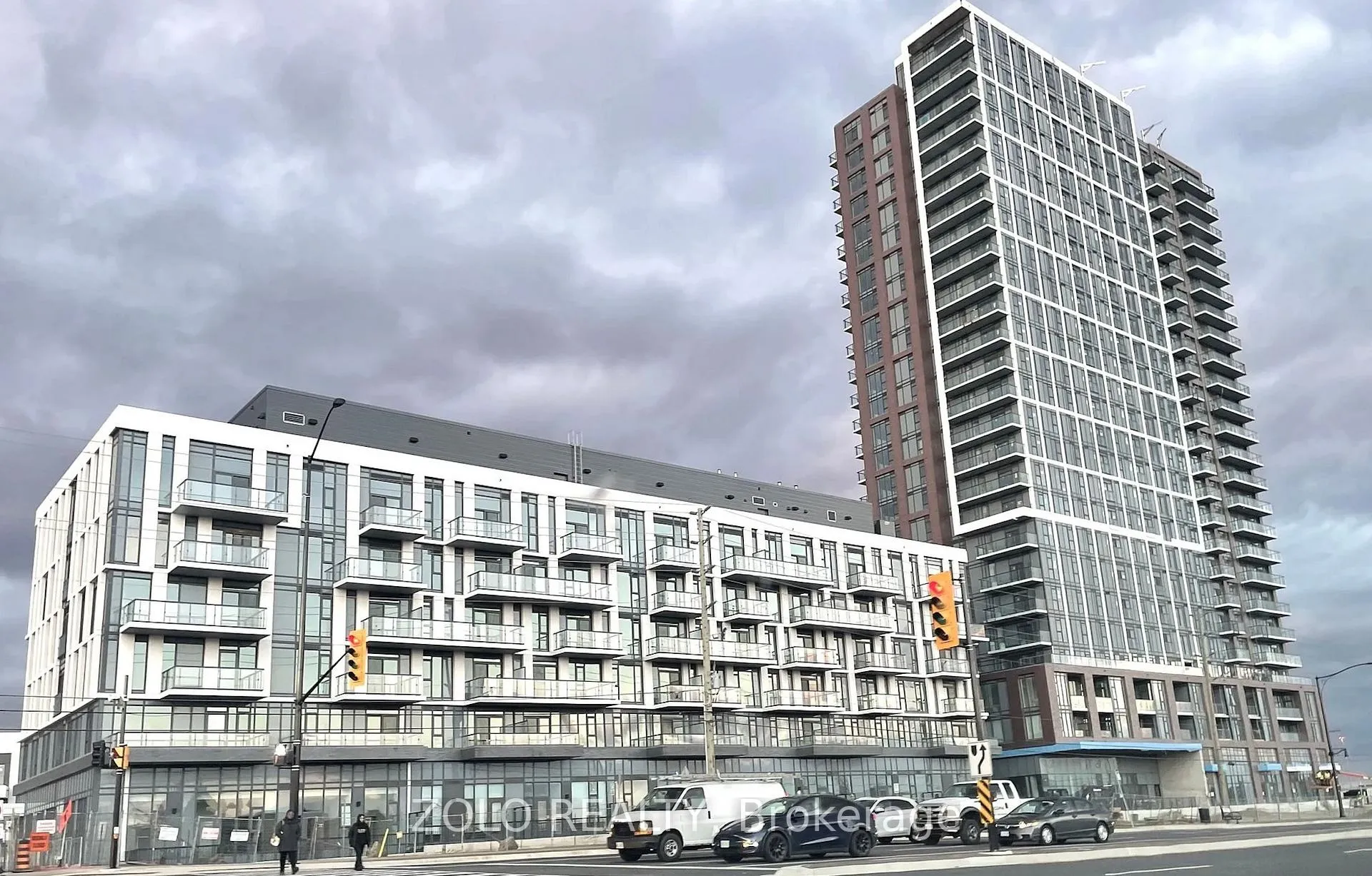 Front of Unit 512, 10 Lagerfeld Drive