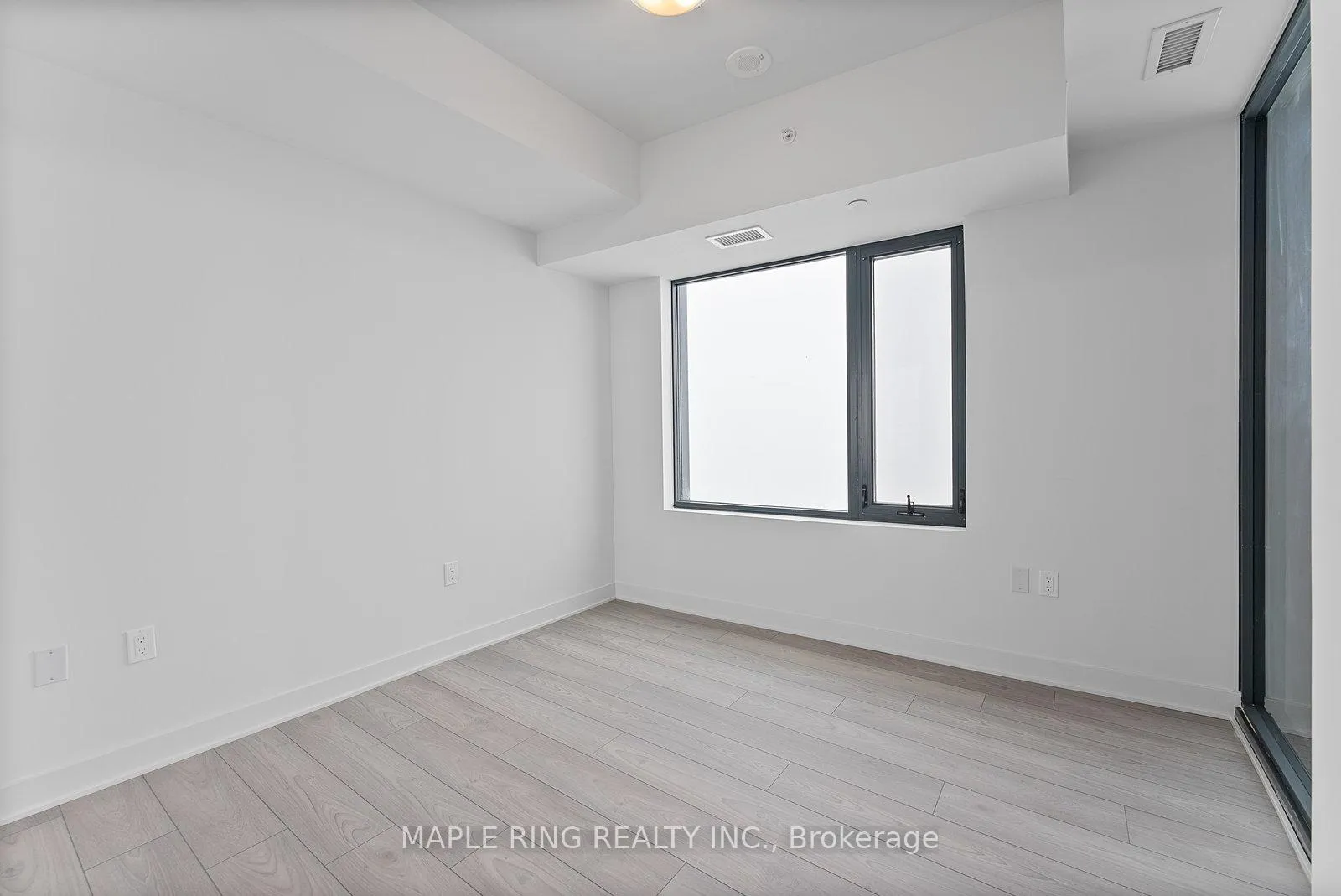 Photo 4 of Unit 4801, 2920 Highway 7 Road, Vaughan, Concord — HOMEH