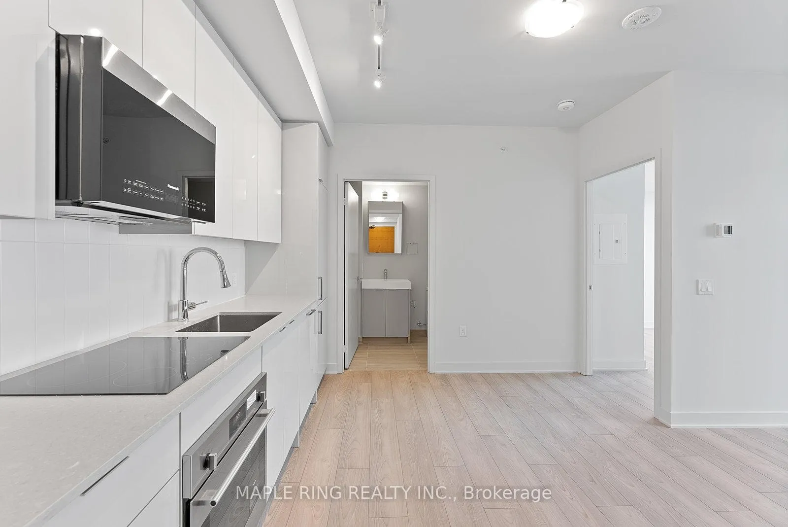 Photo 10 of Unit 4801, 2920 Highway 7 Road, Vaughan, Concord — HOMEH
