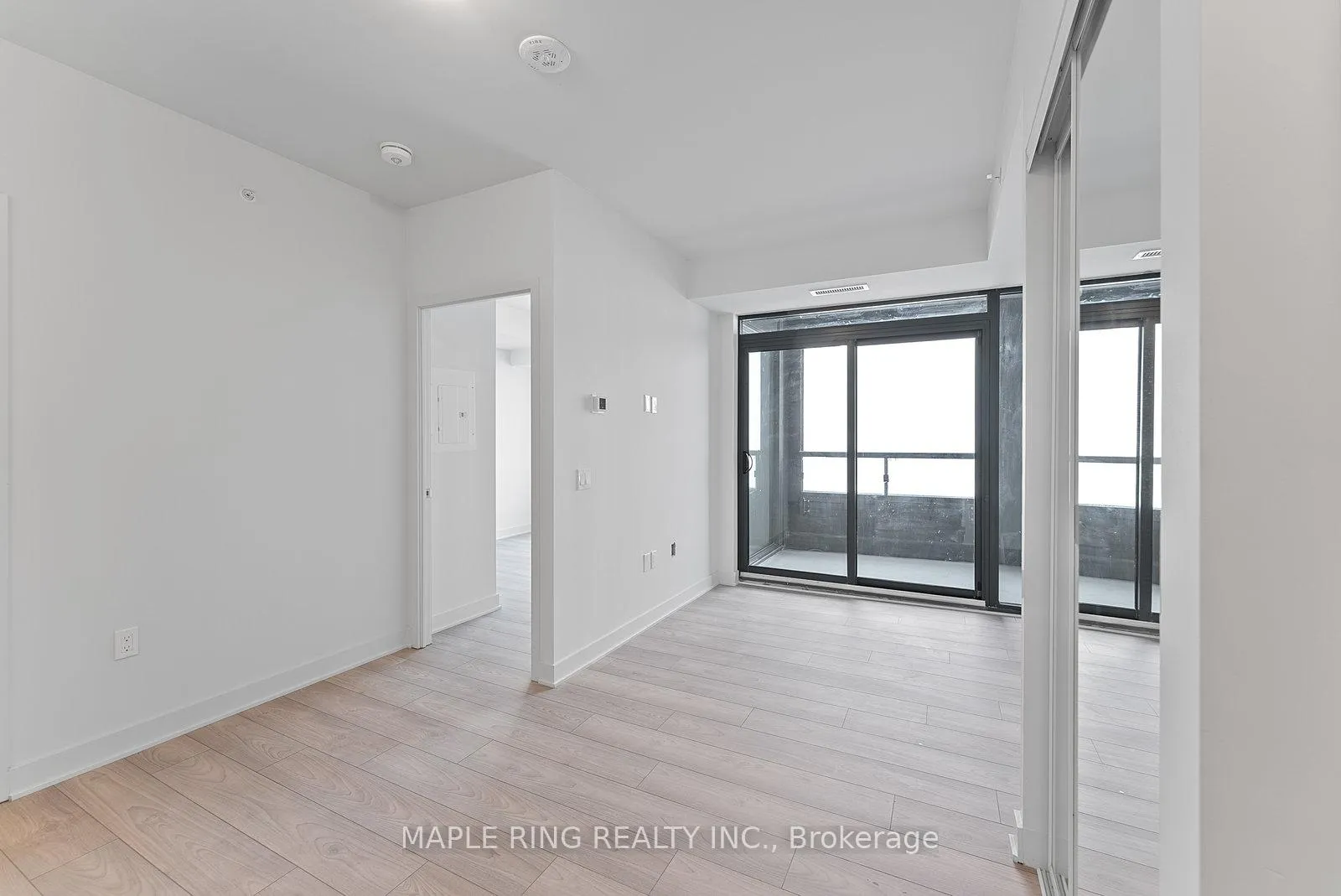 Photo 12 of Unit 4801, 2920 Highway 7 Road, Vaughan, Concord — HOMEH