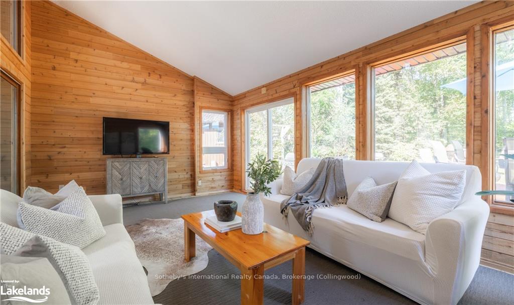 Photo 12 of 135 Timmons Street, Blue Mountains — HOMEH