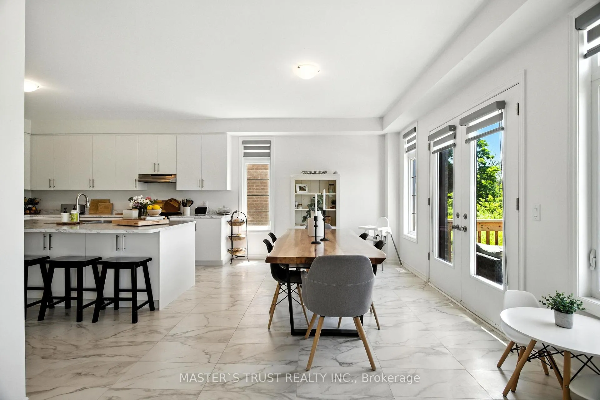 Photo 14 of 82 Calypso Avenue, Springwater, Midhurst — HOMEH