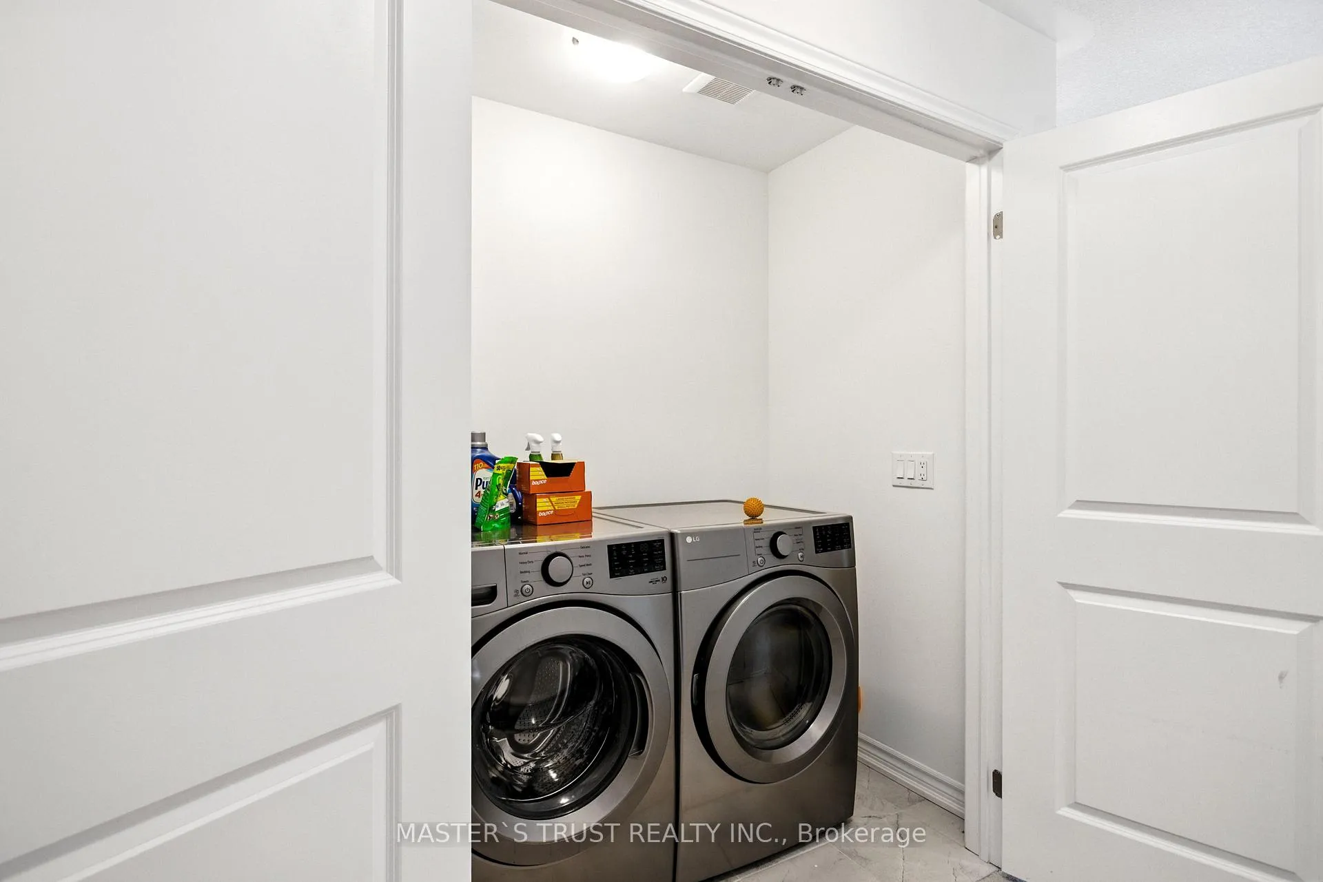 Photo 29 of 82 Calypso Avenue, Springwater, Midhurst — HOMEH
