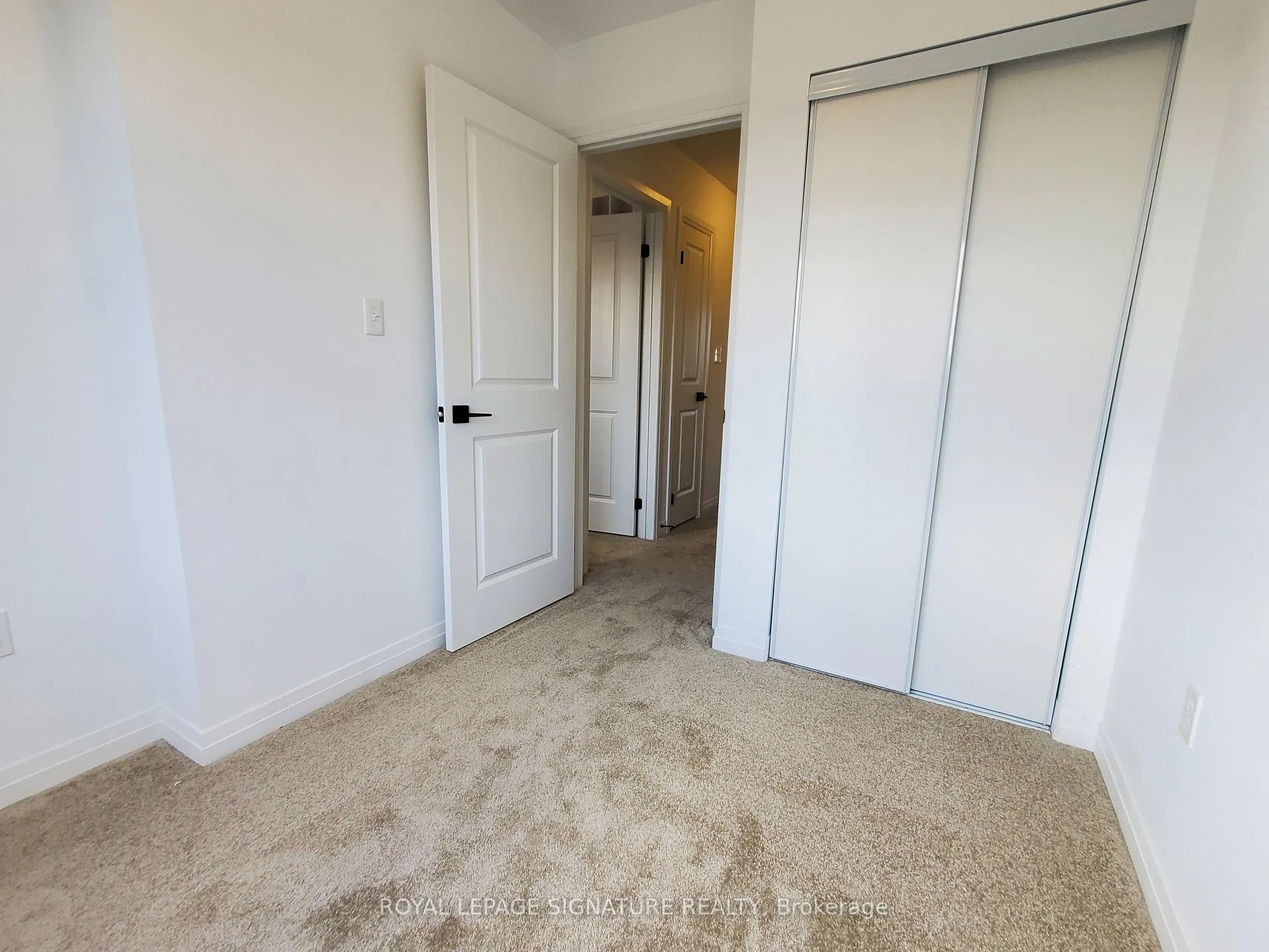 Photo 15 of 13 Fairlane Avenue, Barrie, Painswick North — HOMEH