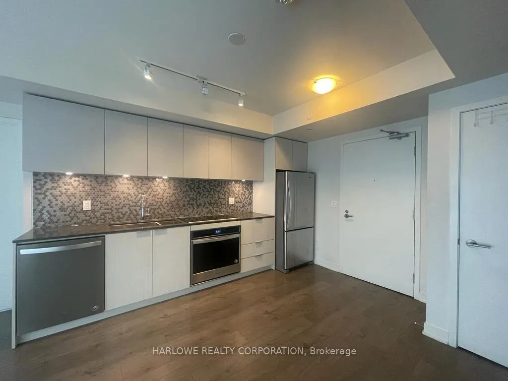 Photo 3 of Unit 1503, 2 Sonic Way, Toronto, Flemingdon Park — HOMEH