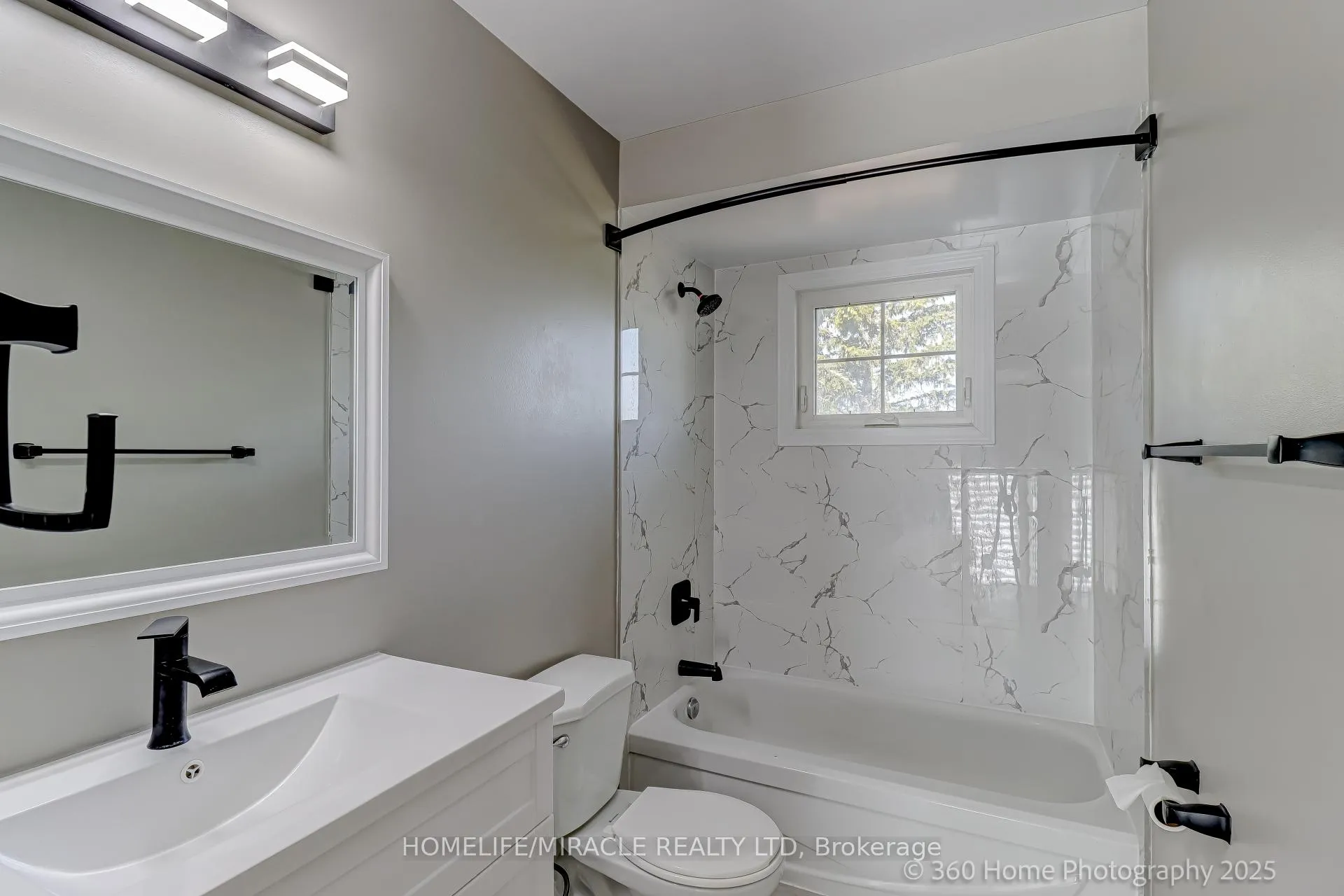Photo 25 of Unit J11, 1657 Nash Road, Clarington, Courtice — HOMEH