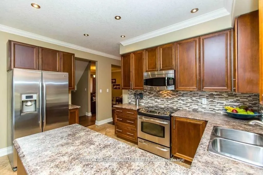 Photo 7 of 62 Dunnett Drive, Barrie, Ardagh — HOMEH