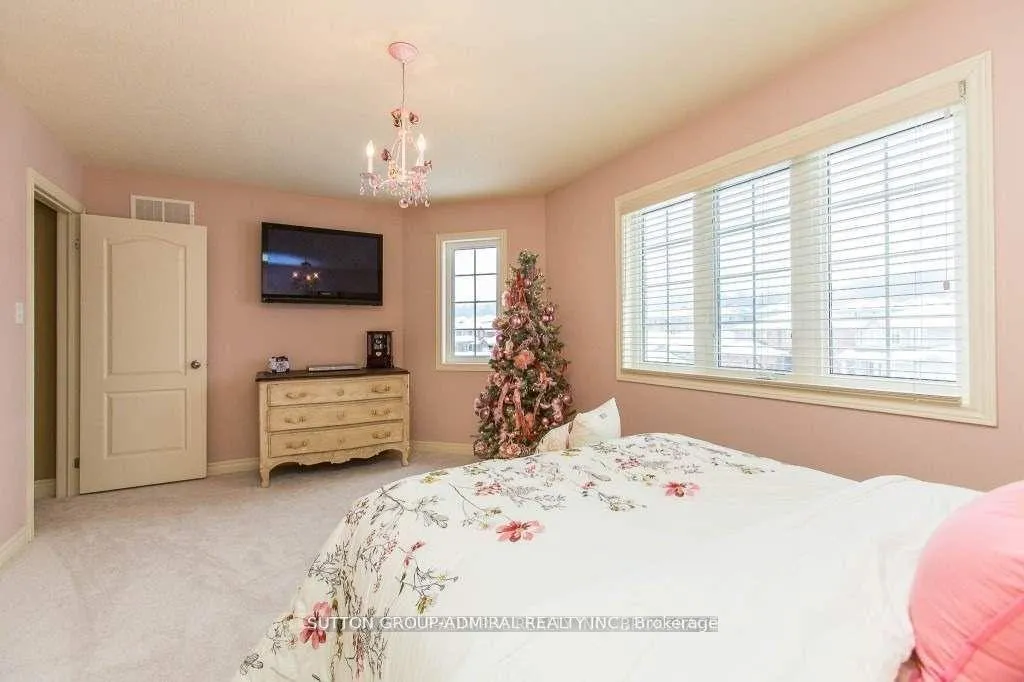 Photo 13 of 62 Dunnett Drive, Barrie, Ardagh — HOMEH