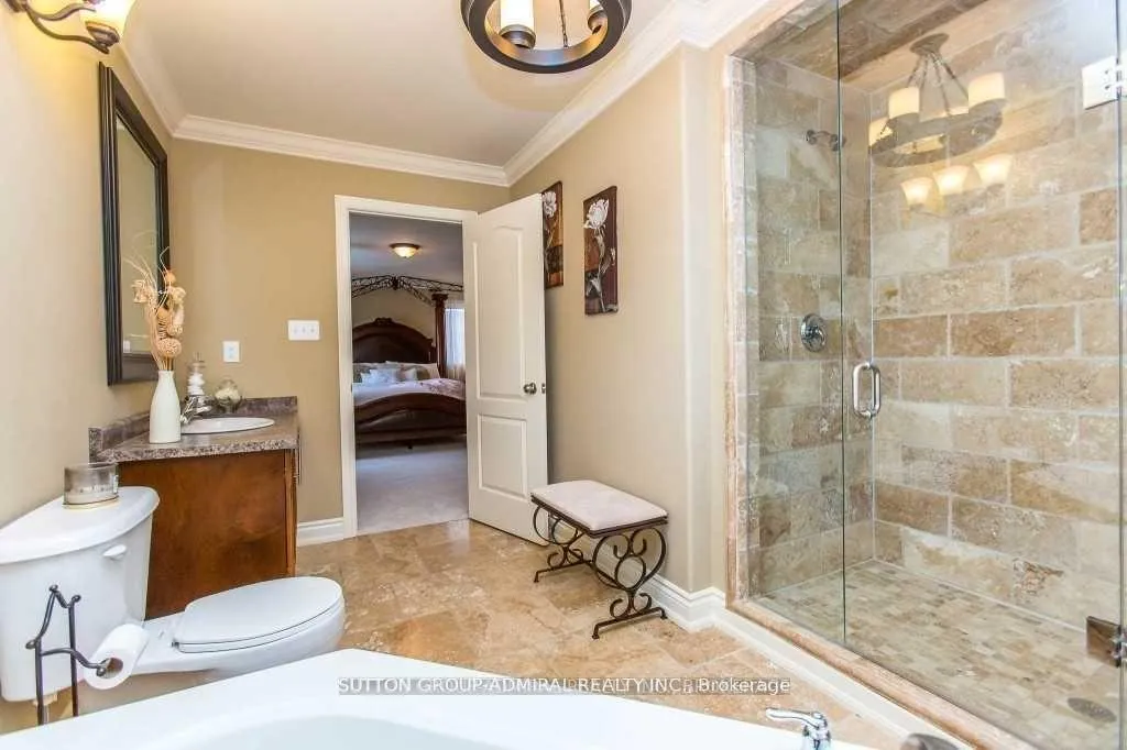 Photo 23 of 62 Dunnett Drive, Barrie, Ardagh — HOMEH