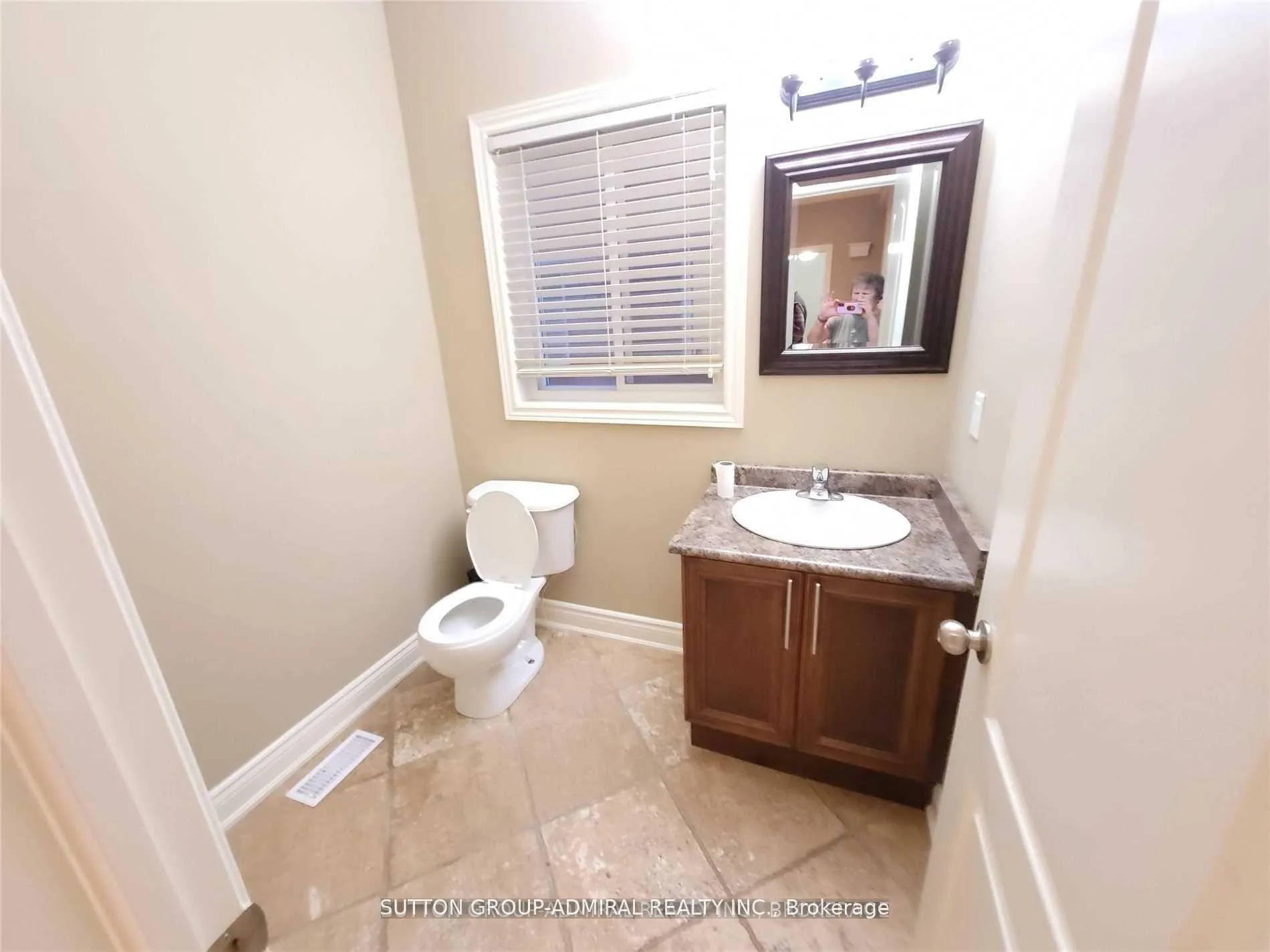 Photo 30 of 62 Dunnett Drive, Barrie, Ardagh — HOMEH