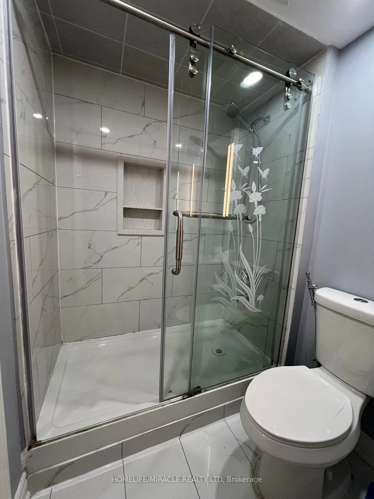 Photo 13 of Unit 201, 7428 Markham Road, Markham, Middlefield — HOMEH