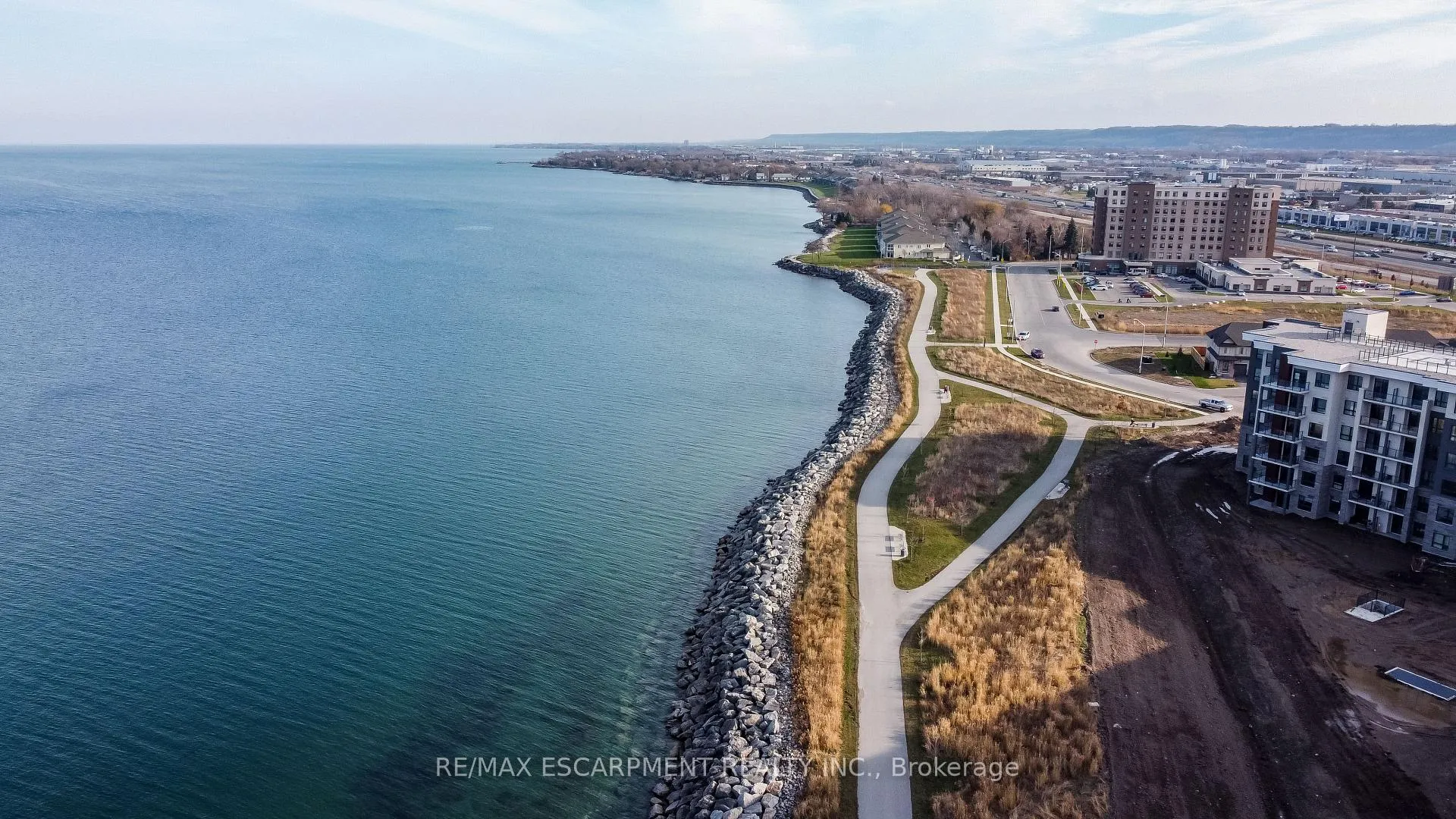 Photo 16 of Unit 523, 125 Shoreview Place, Hamilton, Stoney Creek — HOMEH