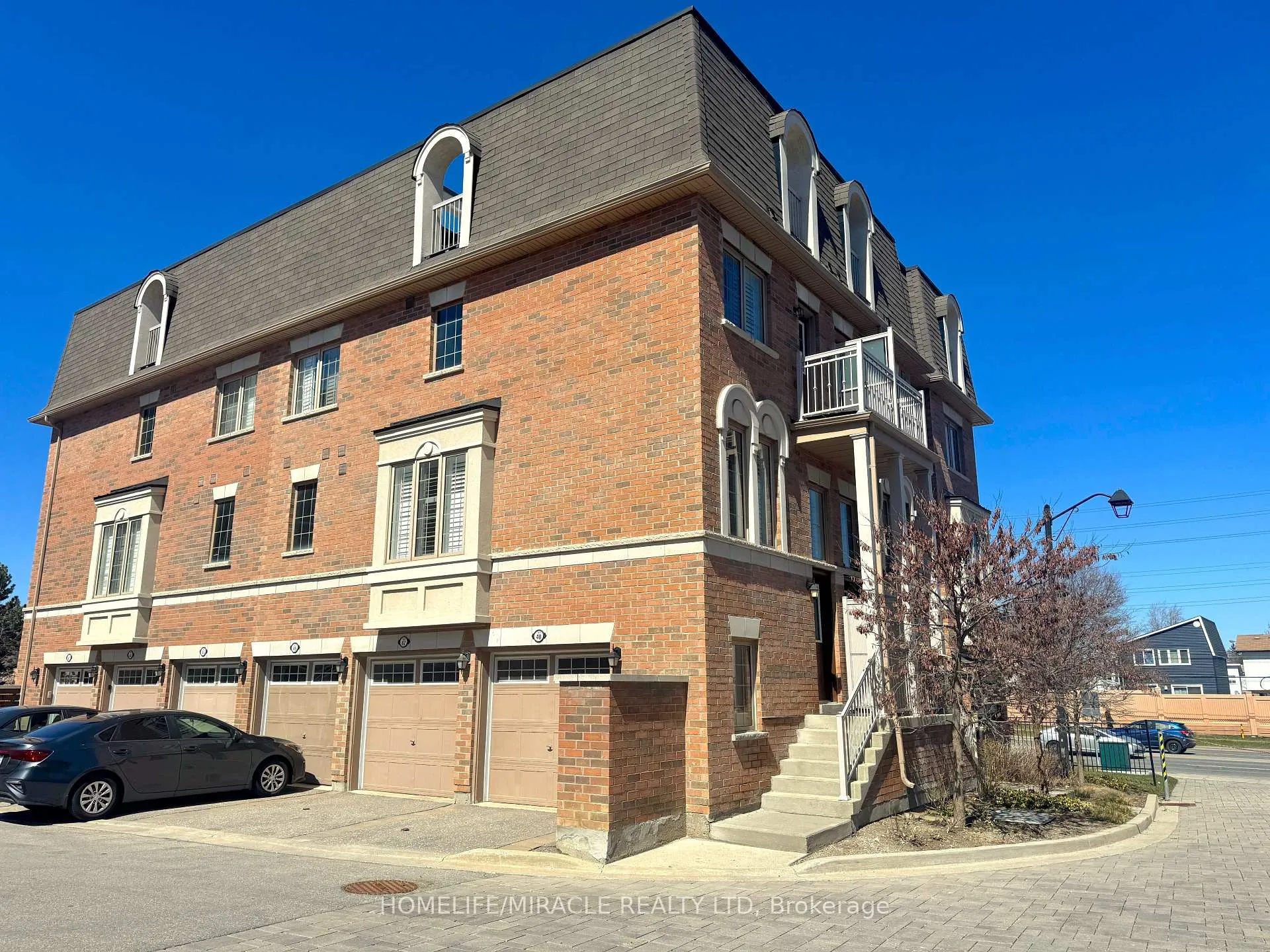 Front of Unit 48, 180 Howden Boulevard