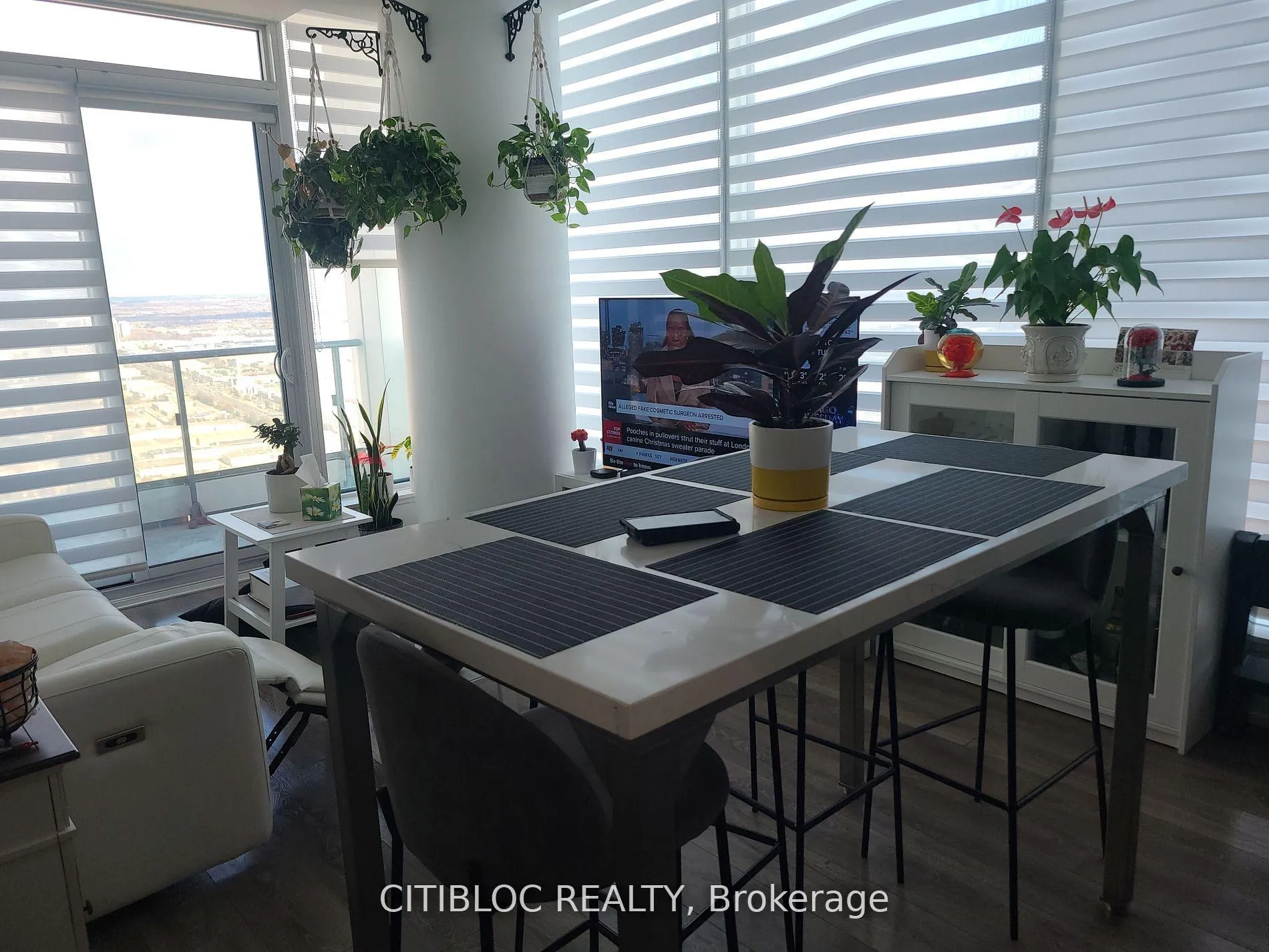 Photo 26 of Unit PH 2, 898 Portage Parkway, Vaughan, Concord — HOMEH