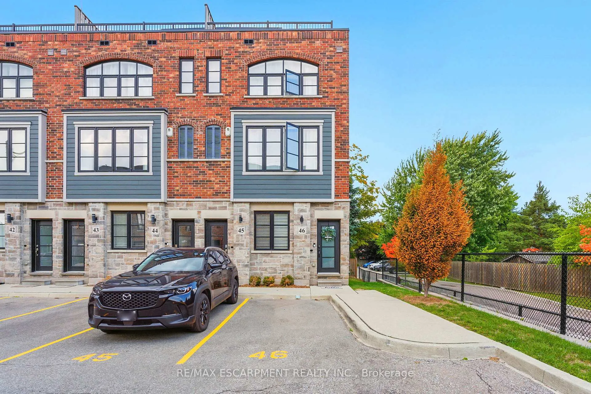 Photo 1 of Unit 46, 219 Dundas Street E, Hamilton, Waterdown — HOMEH