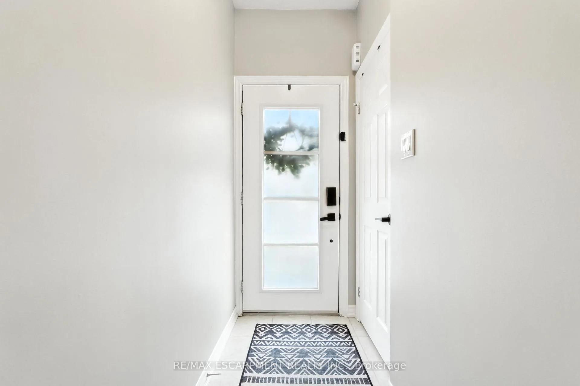 Photo 5 of Unit 46, 219 Dundas Street E, Hamilton, Waterdown — HOMEH