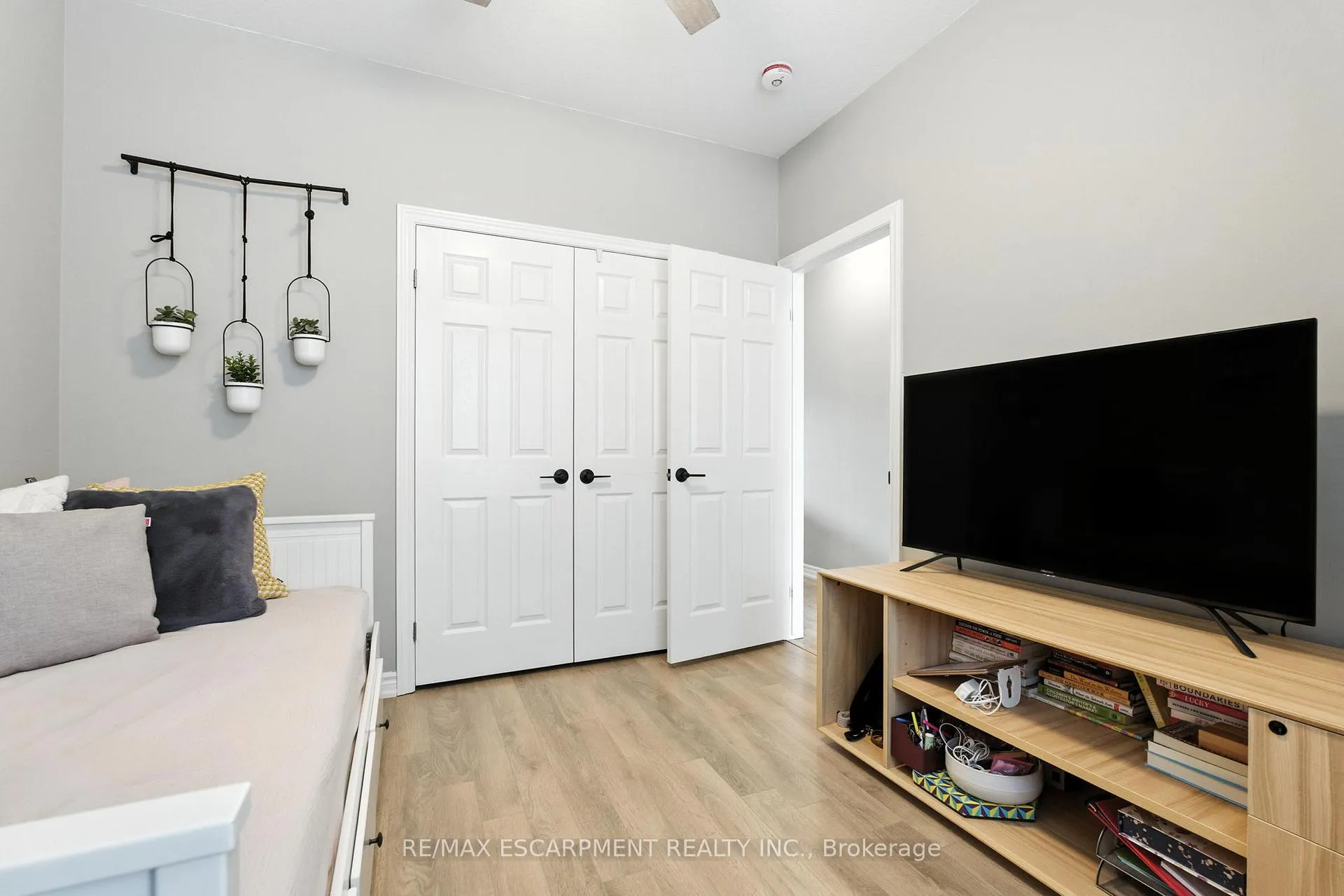 Photo 8 of Unit 46, 219 Dundas Street E, Hamilton, Waterdown — HOMEH