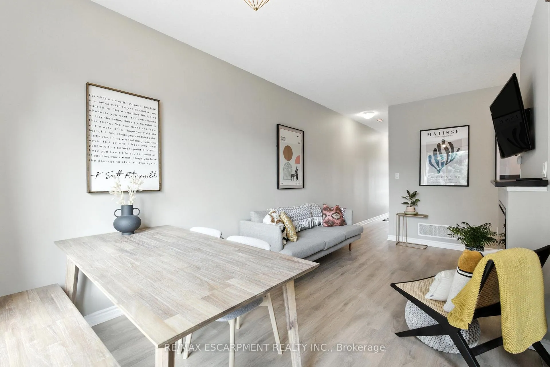 Photo 11 of Unit 46, 219 Dundas Street E, Hamilton, Waterdown — HOMEH