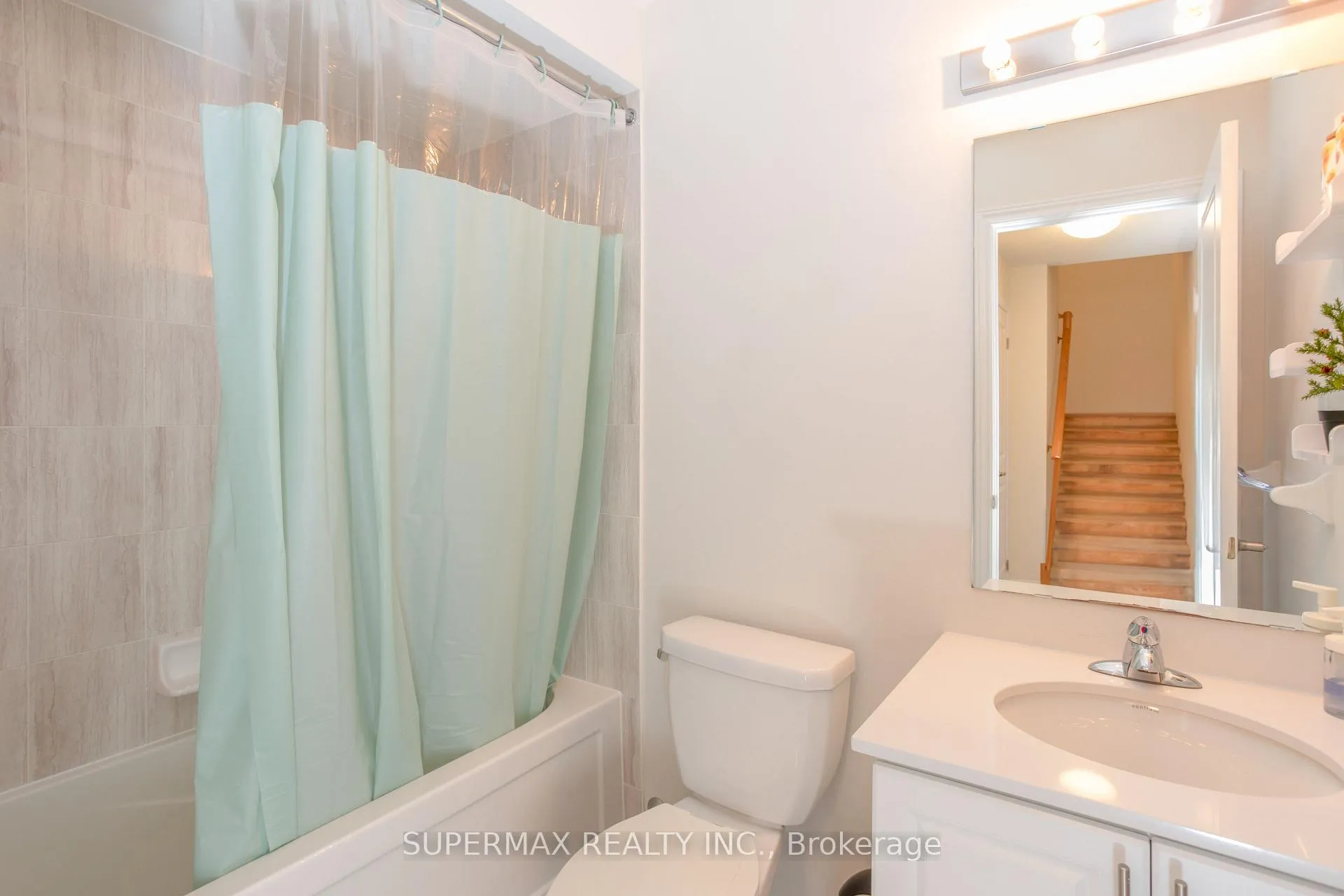 Photo 20 of Unit 10, 470 Beresford Path, Oshawa, Central — HOMEH