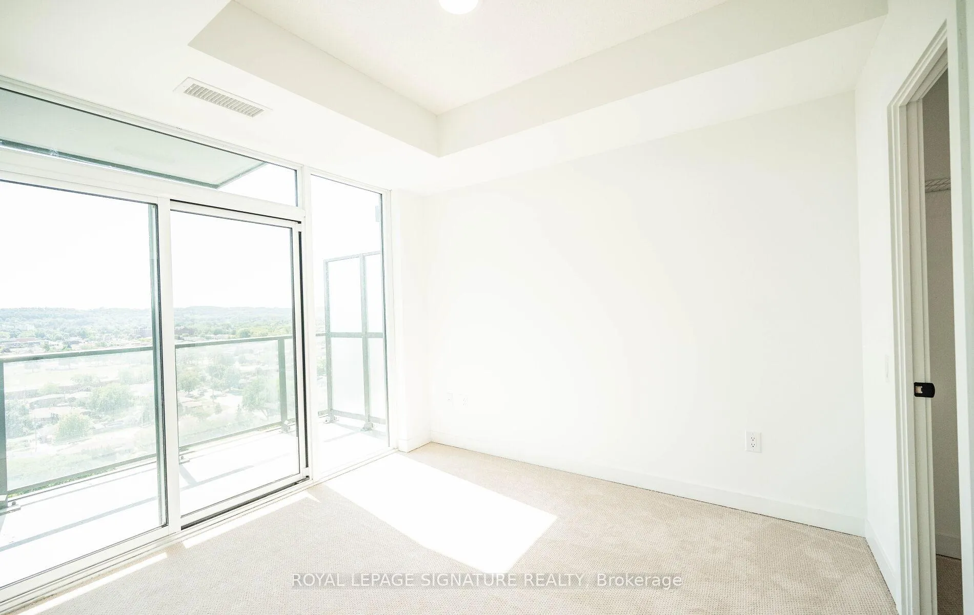 Photo 13 of Unit 1419, 2782 Barton Street E, Hamilton, Riverdale — HOMEH