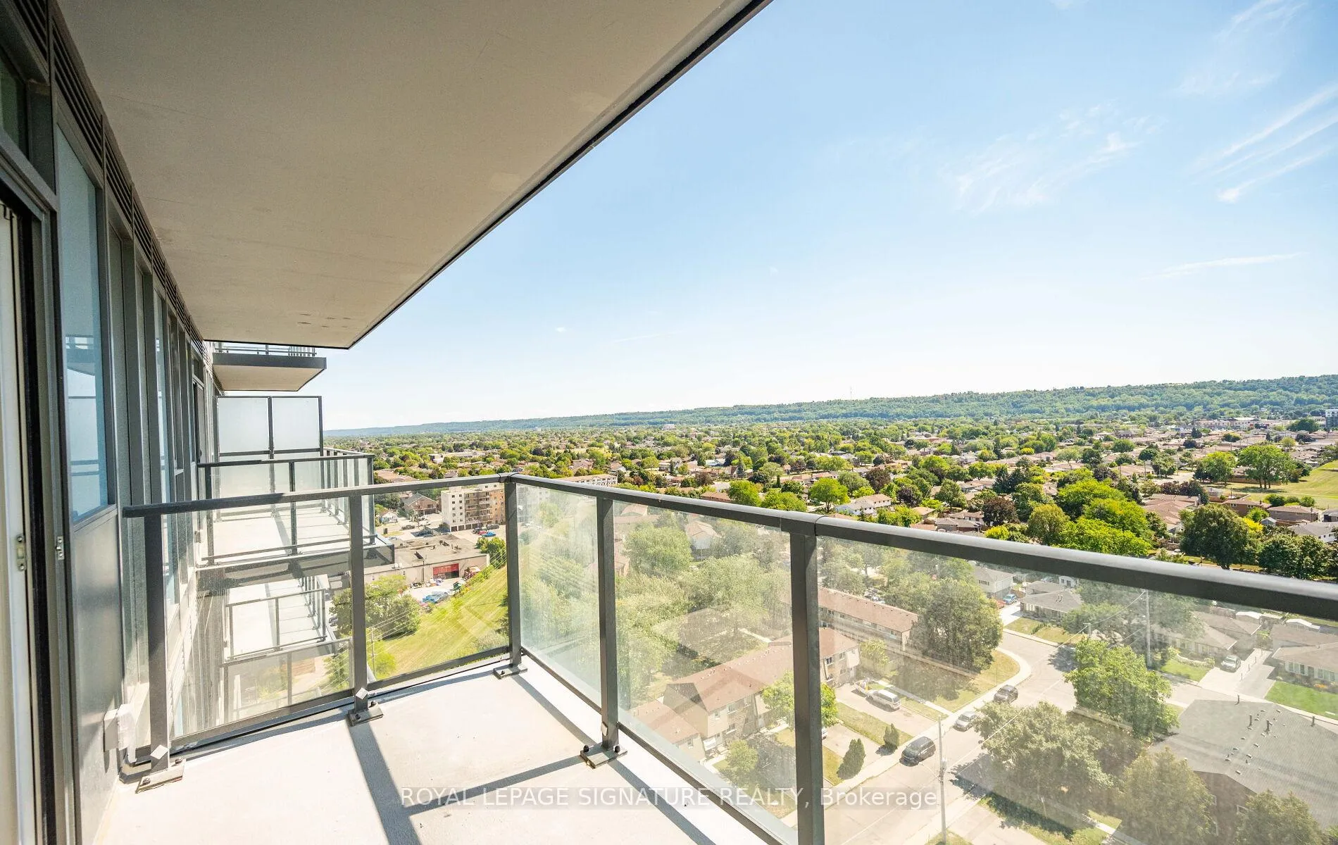 Photo 27 of Unit 1419, 2782 Barton Street E, Hamilton, Riverdale — HOMEH