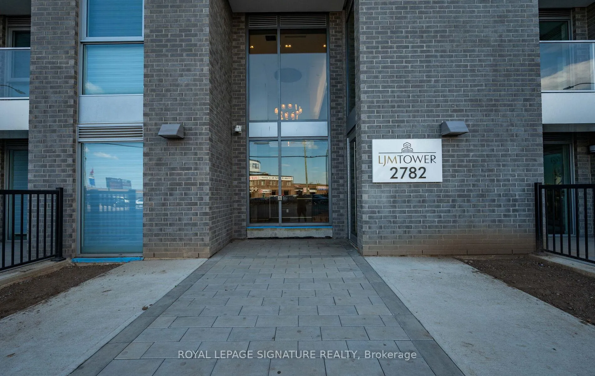 Photo 33 of Unit 1419, 2782 Barton Street E, Hamilton, Riverdale — HOMEH