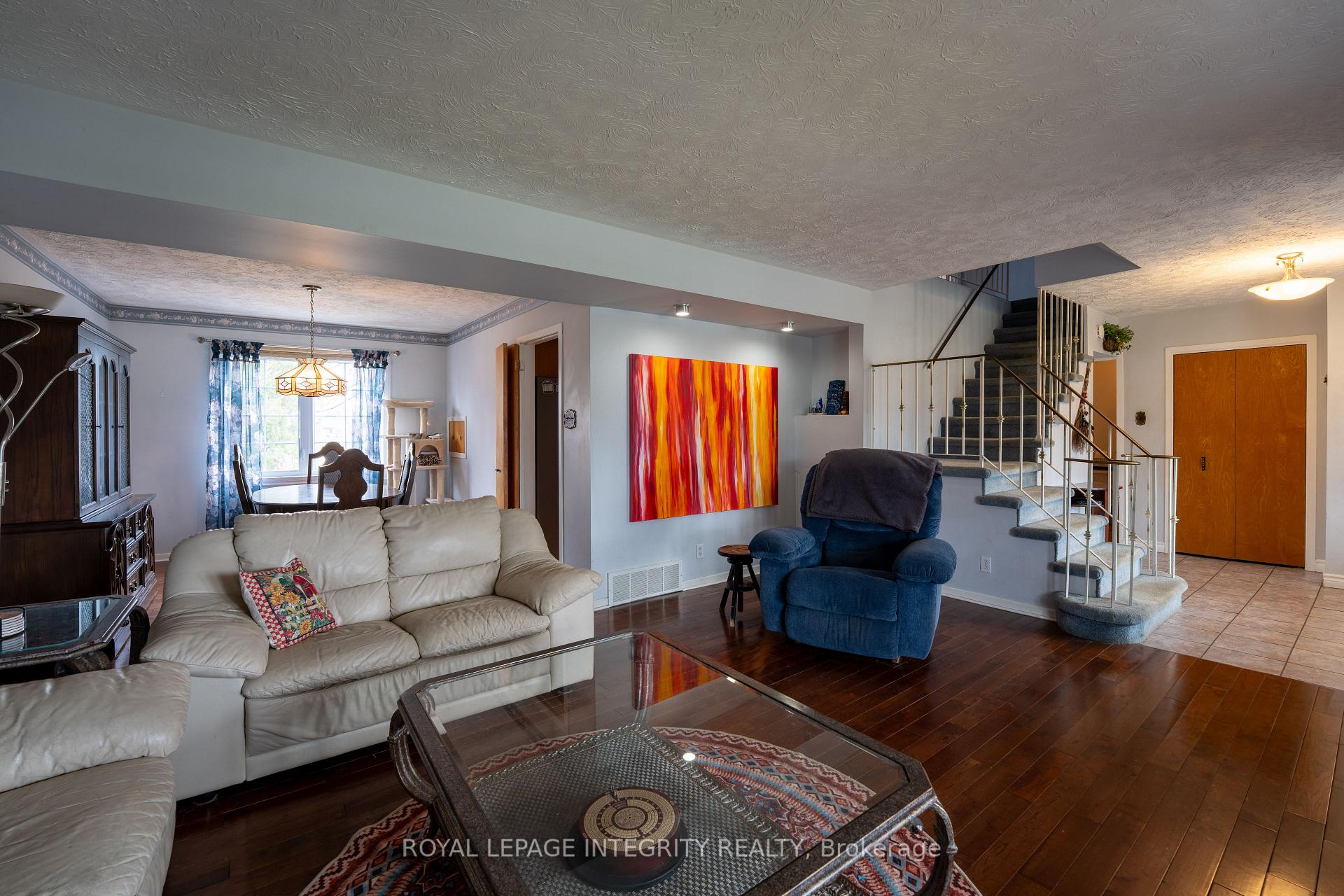 Photo 10 of 1319 Aubin Avenue, Cornwall — HOMEH
