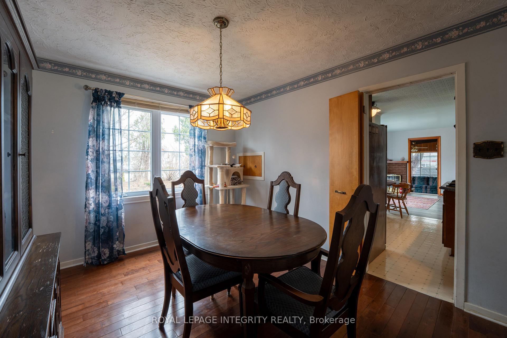 Photo 11 of 1319 Aubin Avenue, Cornwall — HOMEH