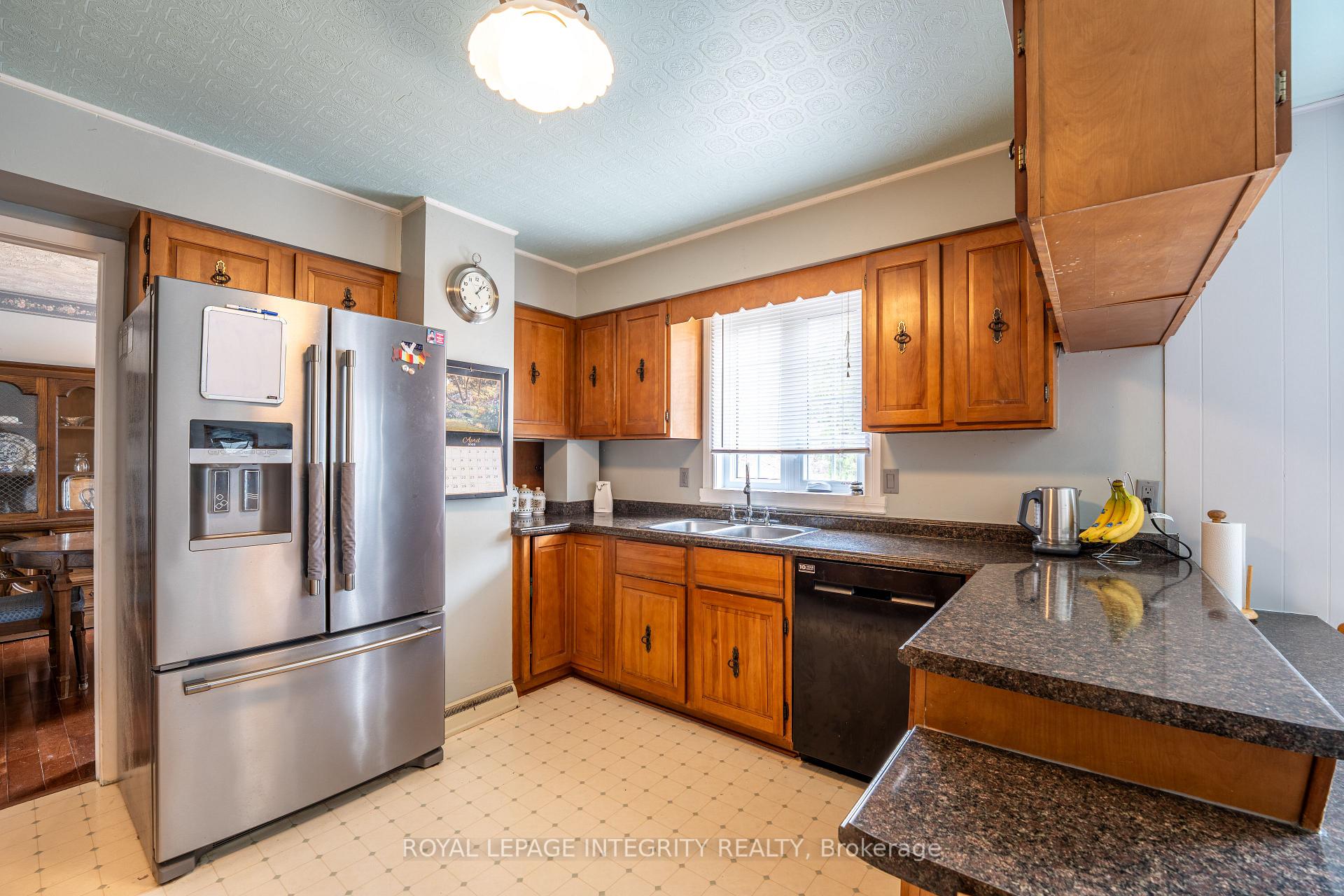 Photo 14 of 1319 Aubin Avenue, Cornwall — HOMEH