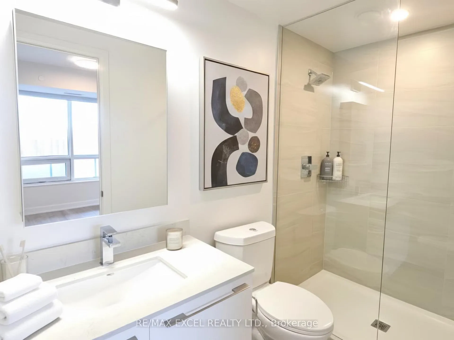 Photo 8 of Unit 1003, 8 Water Walk Drive, Markham, Unionville — HOMEH