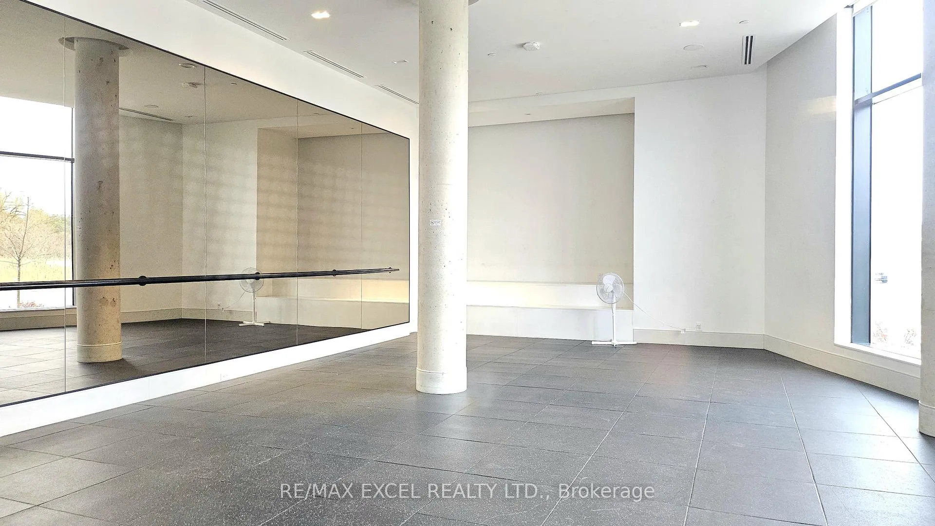 Photo 18 of Unit 1003, 8 Water Walk Drive, Markham, Unionville — HOMEH