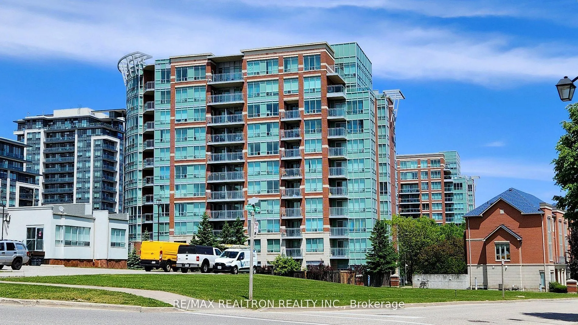 Front of Unit Lph #6, 48 Suncrest Boulevard