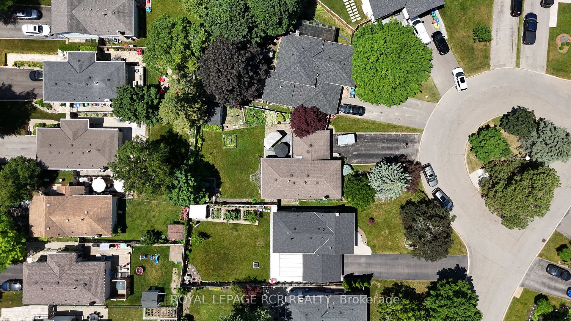 Photo 19 of 338 Marple Crescent, Caledon, Bolton North — HOMEH