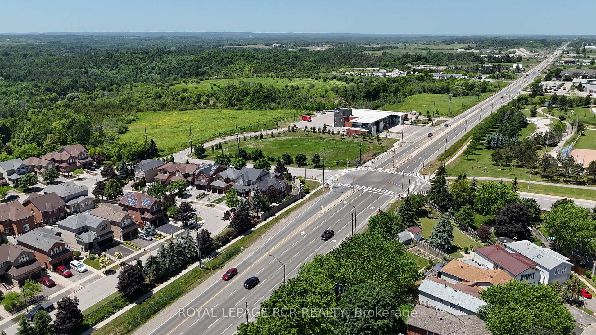 Photo 26 of 338 Marple Crescent, Caledon, Bolton North — HOMEH