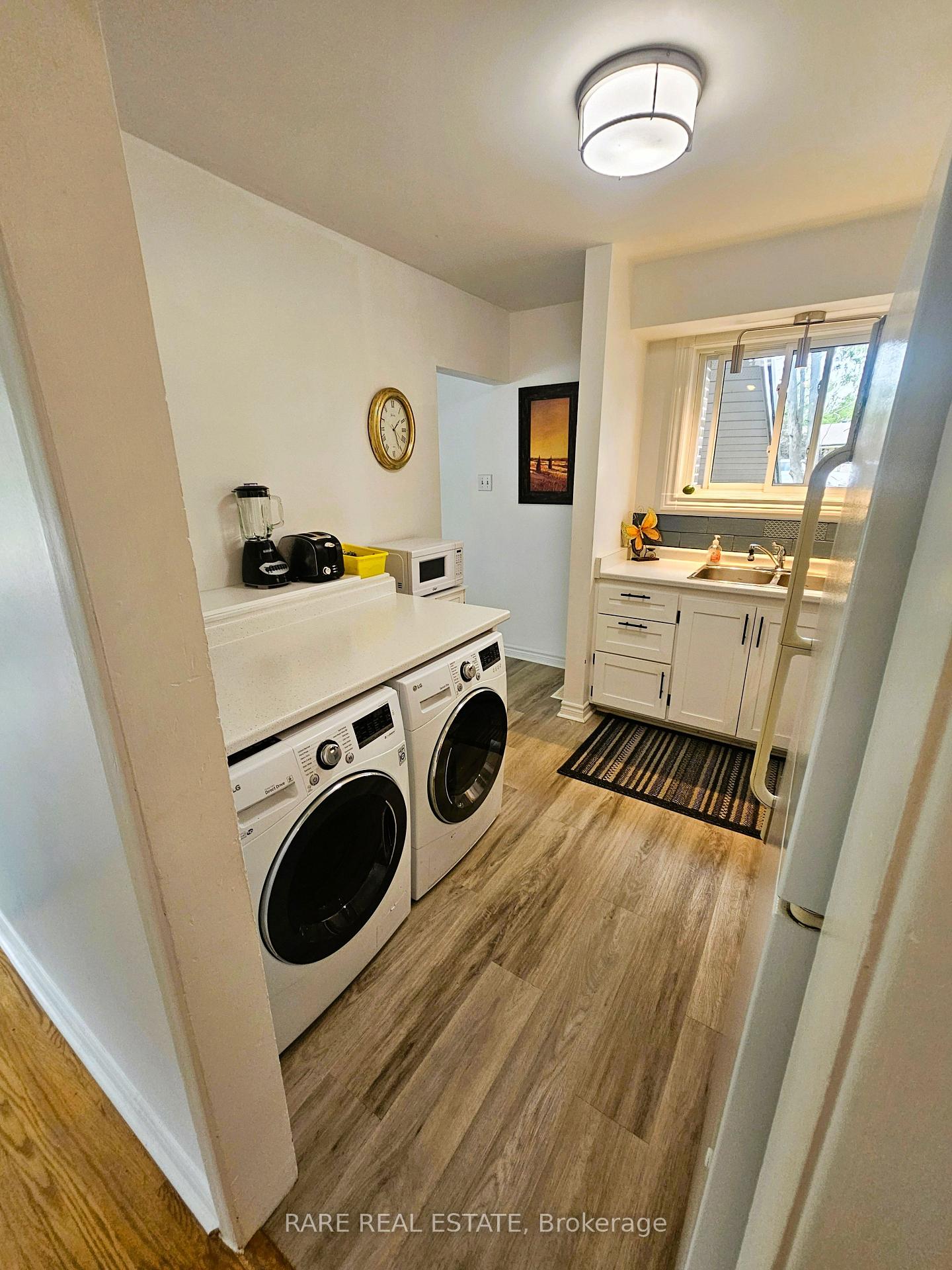 Photo 11 of Unit MAIN, 19 Howard Crescent, Barrie, Wellington — HOMEH