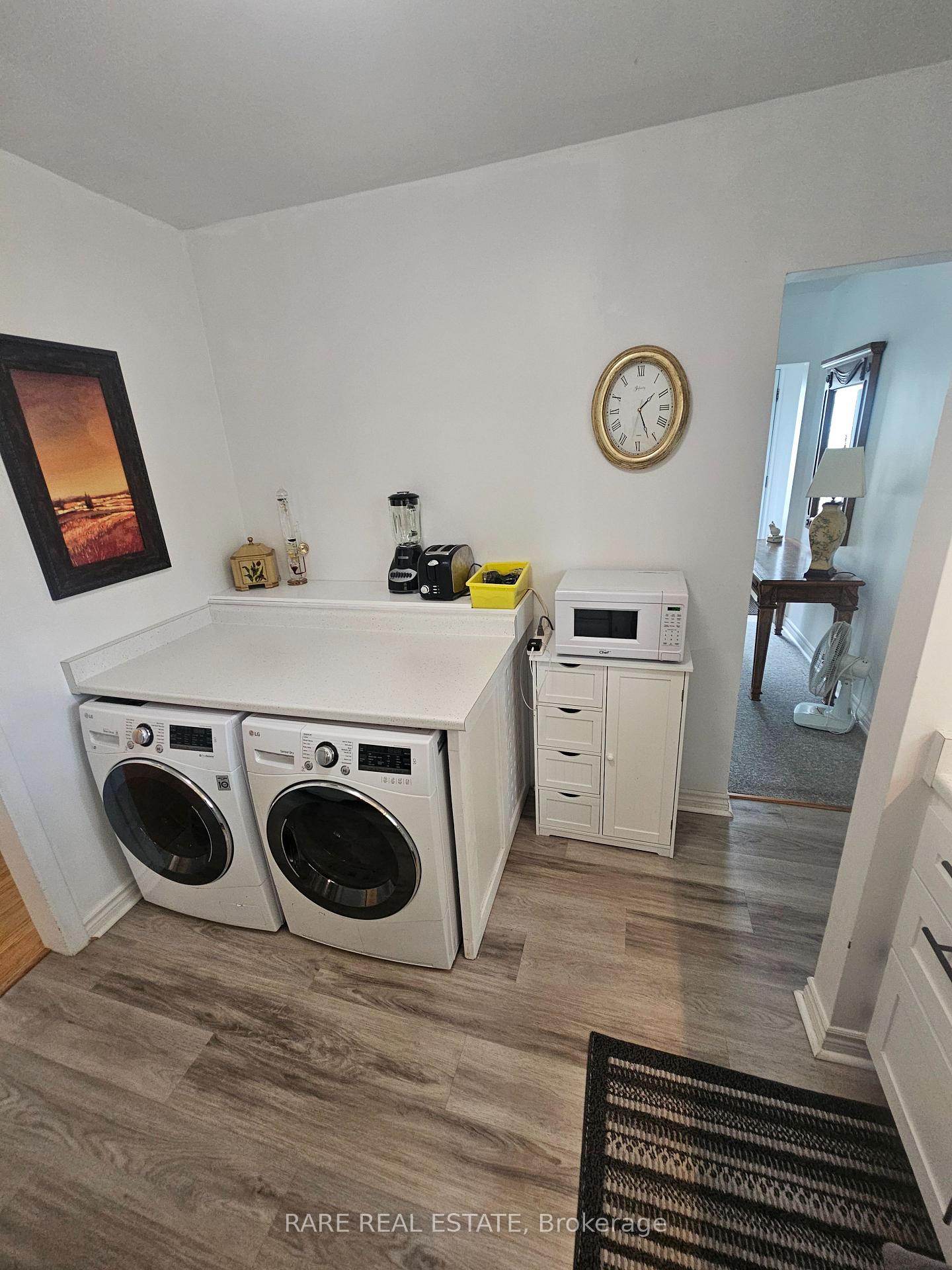 Photo 13 of Unit MAIN, 19 Howard Crescent, Barrie, Wellington — HOMEH