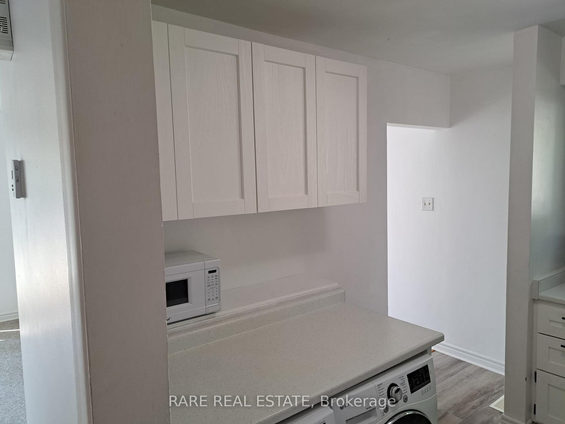 Photo 14 of Unit MAIN, 19 Howard Crescent, Barrie, Wellington — HOMEH