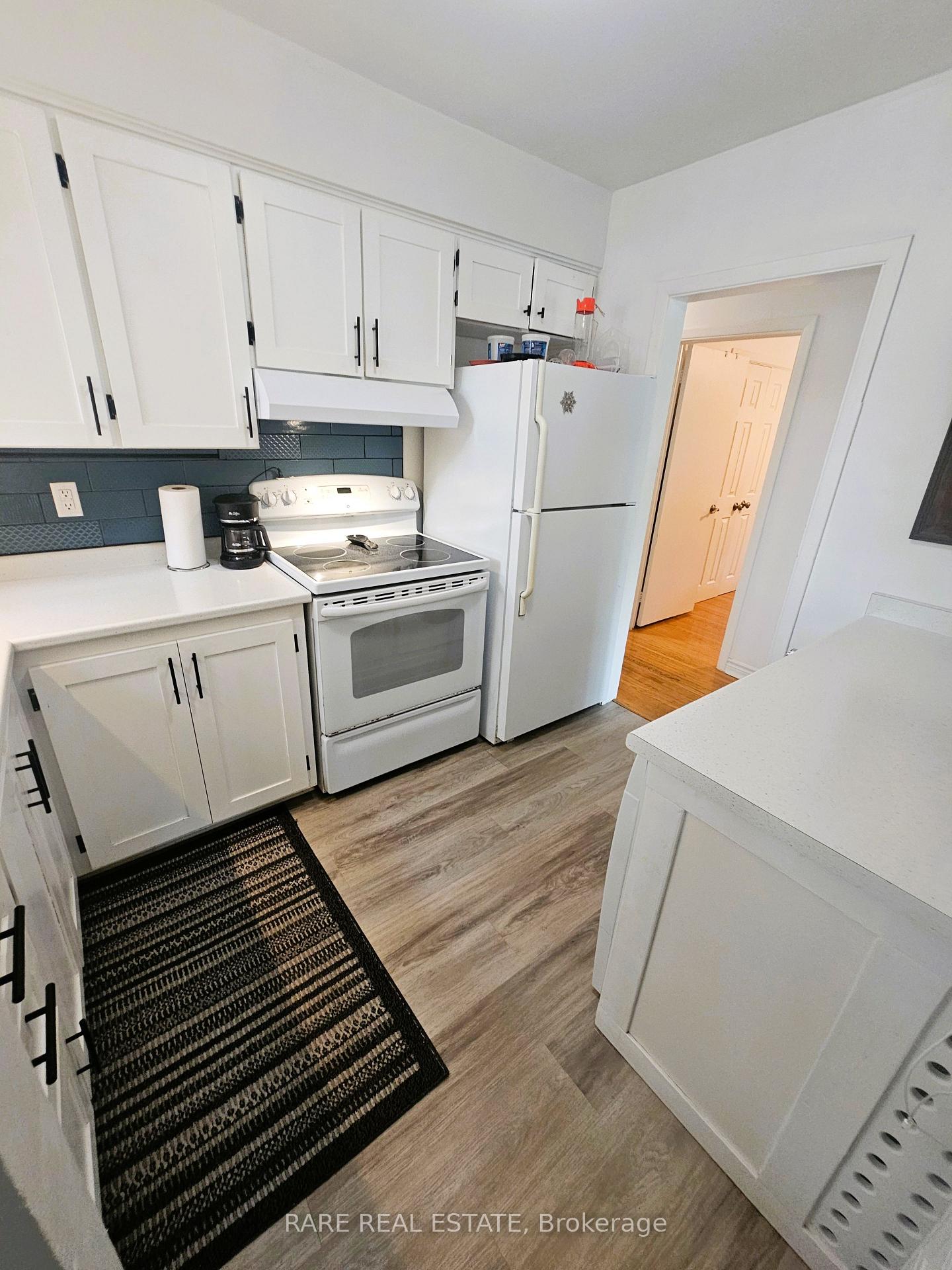 Photo 15 of Unit MAIN, 19 Howard Crescent, Barrie, Wellington — HOMEH