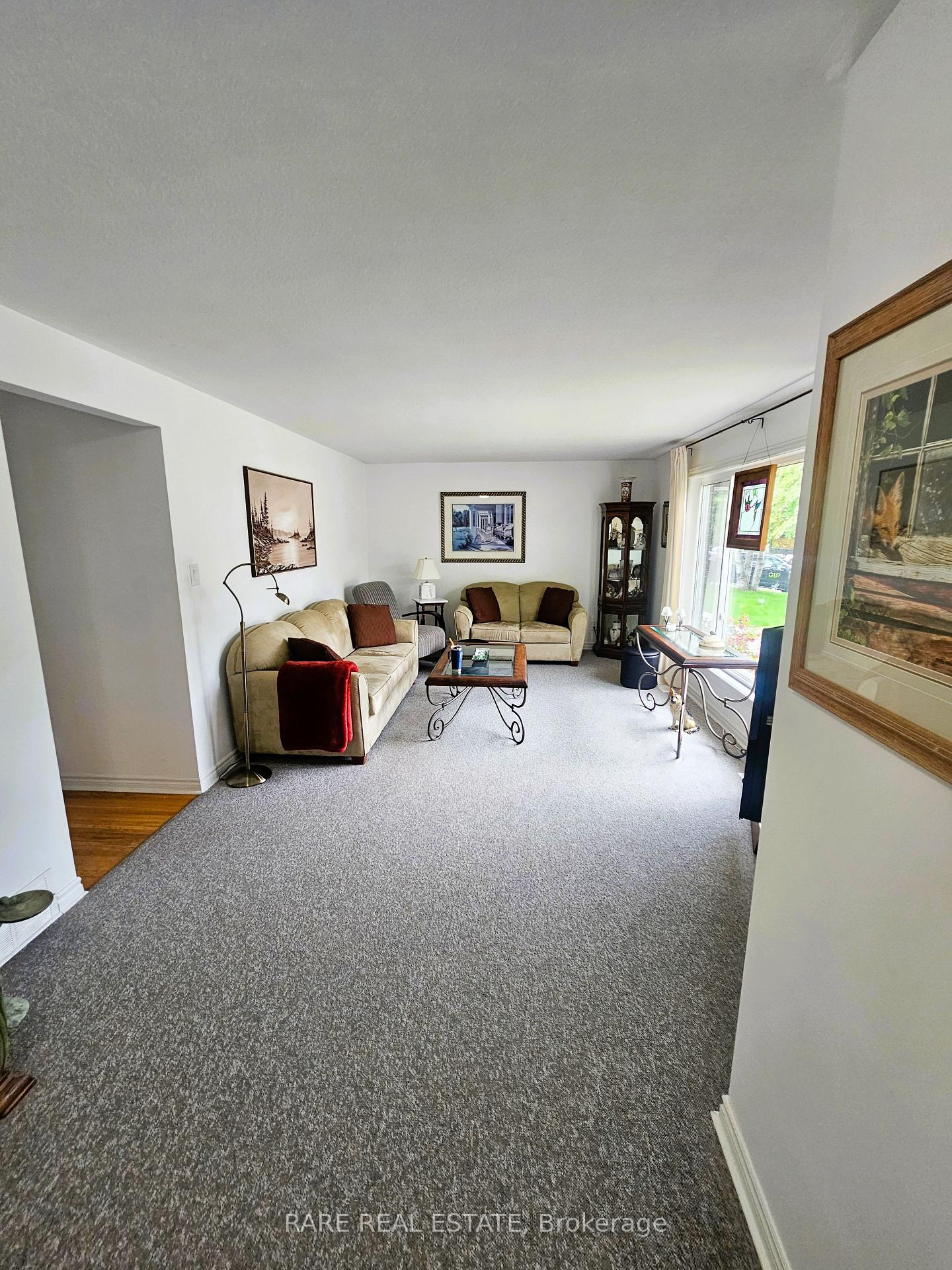 Photo 19 of Unit MAIN, 19 Howard Crescent, Barrie, Wellington — HOMEH