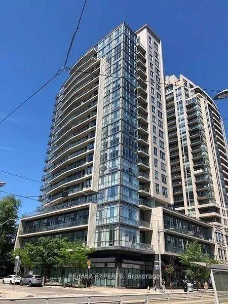 Front of Unit 302, 530 St Clair Avenue W