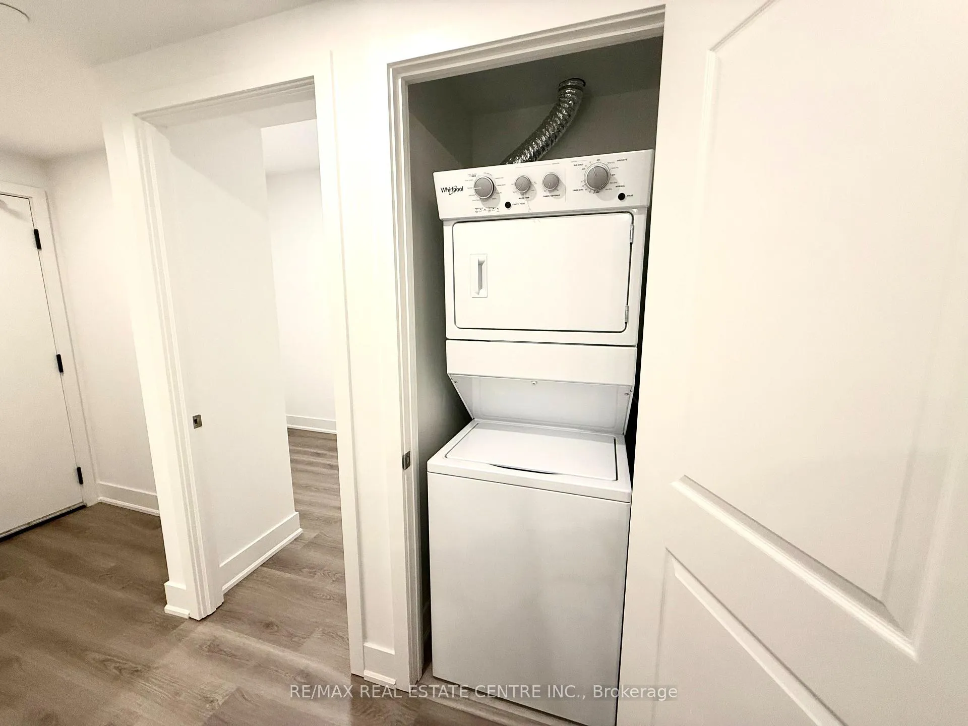 Photo 11 of Unit 227, 575 Conklin Road N, Brant, Brantford Twp — HOMEH