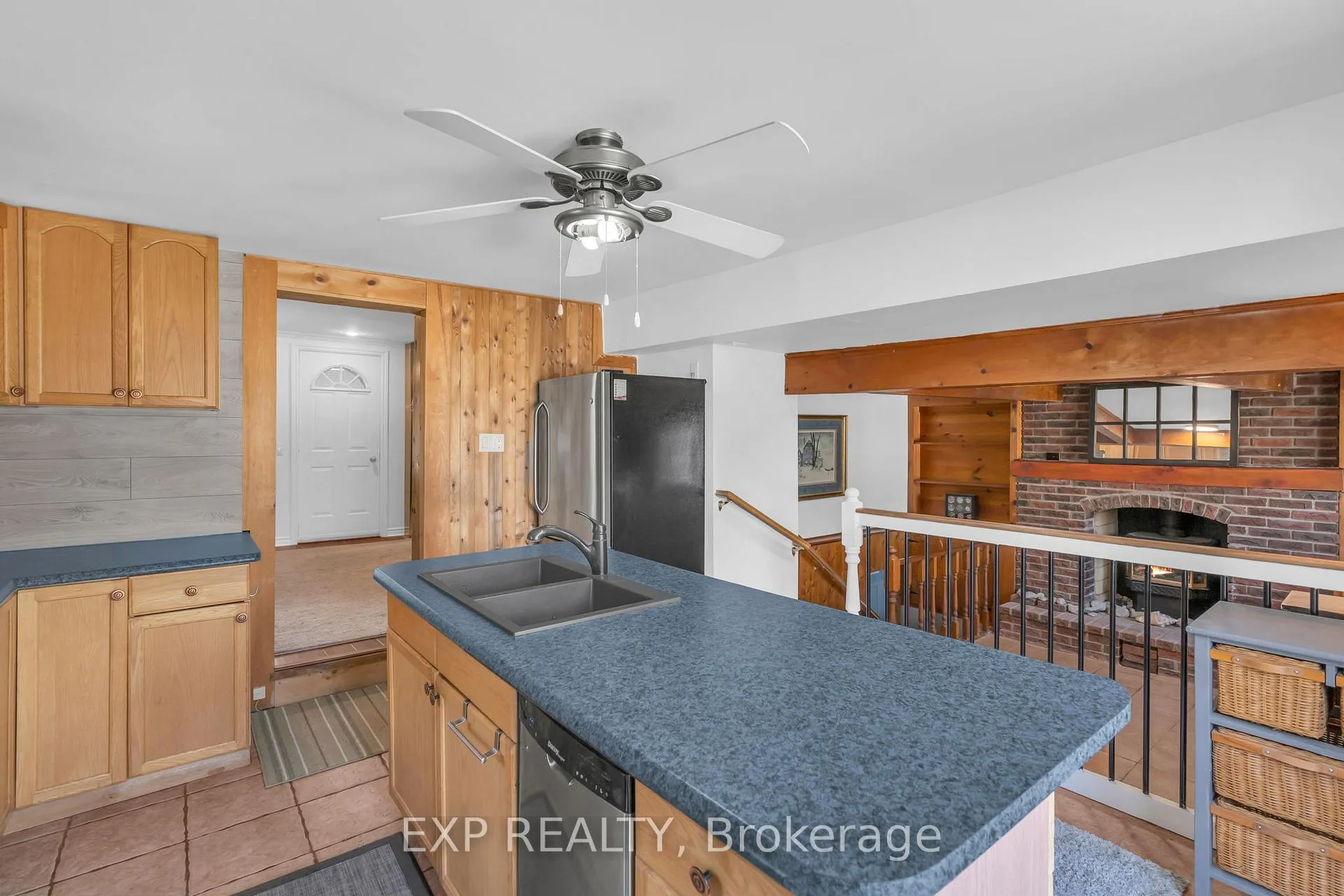 Photo 9 of 16 Maple Street S, Brock, Sunderland — HOMEH