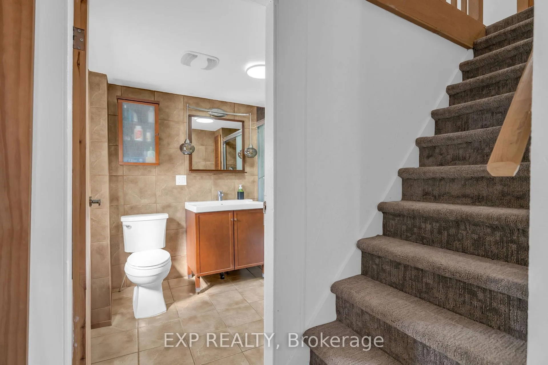 Photo 15 of 16 Maple Street S, Brock, Sunderland — HOMEH