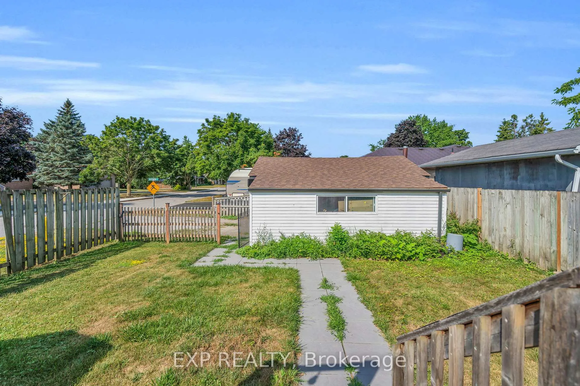 Photo 27 of 16 Maple Street S, Brock, Sunderland — HOMEH